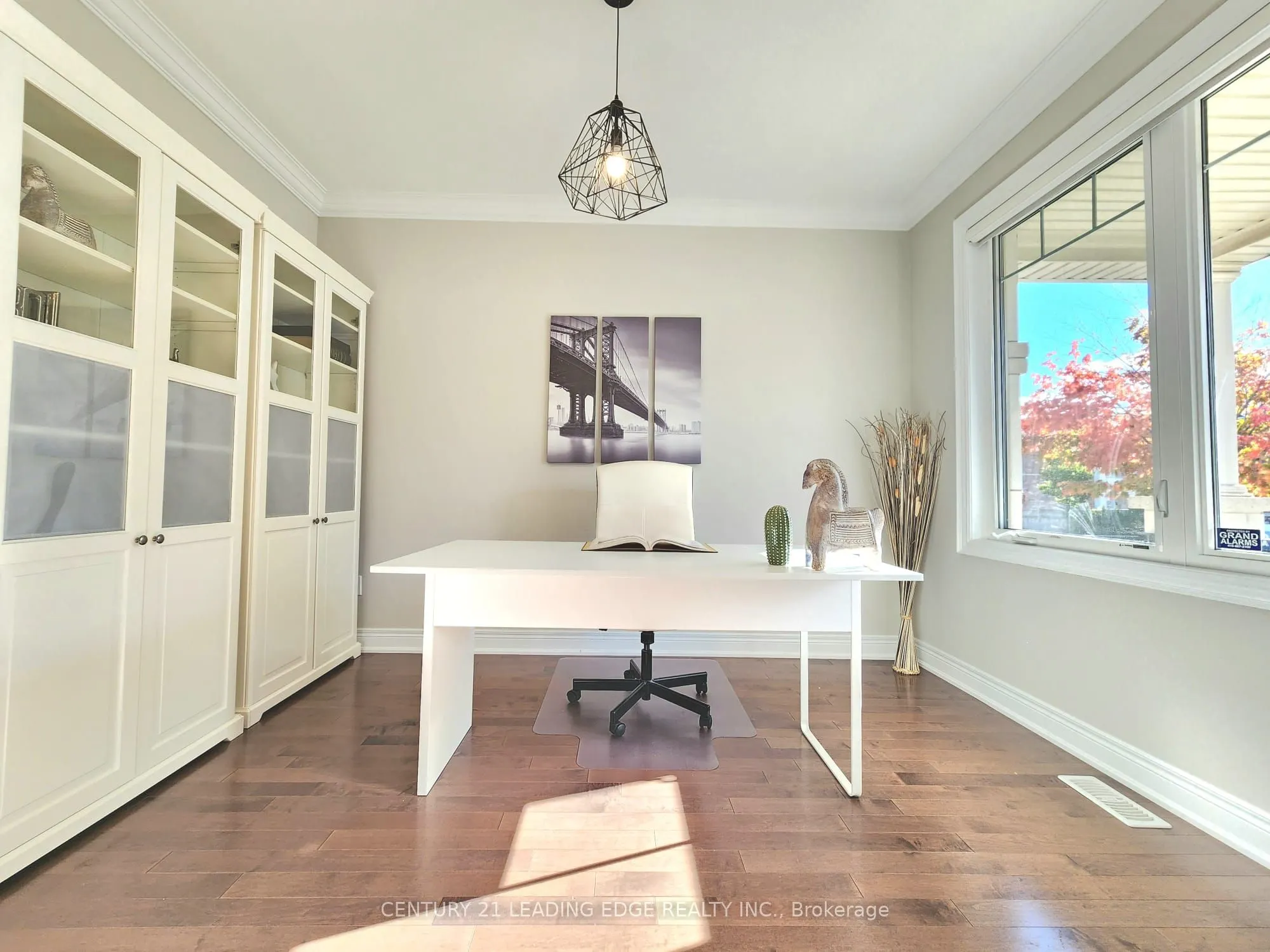89 Greenspire Avenue