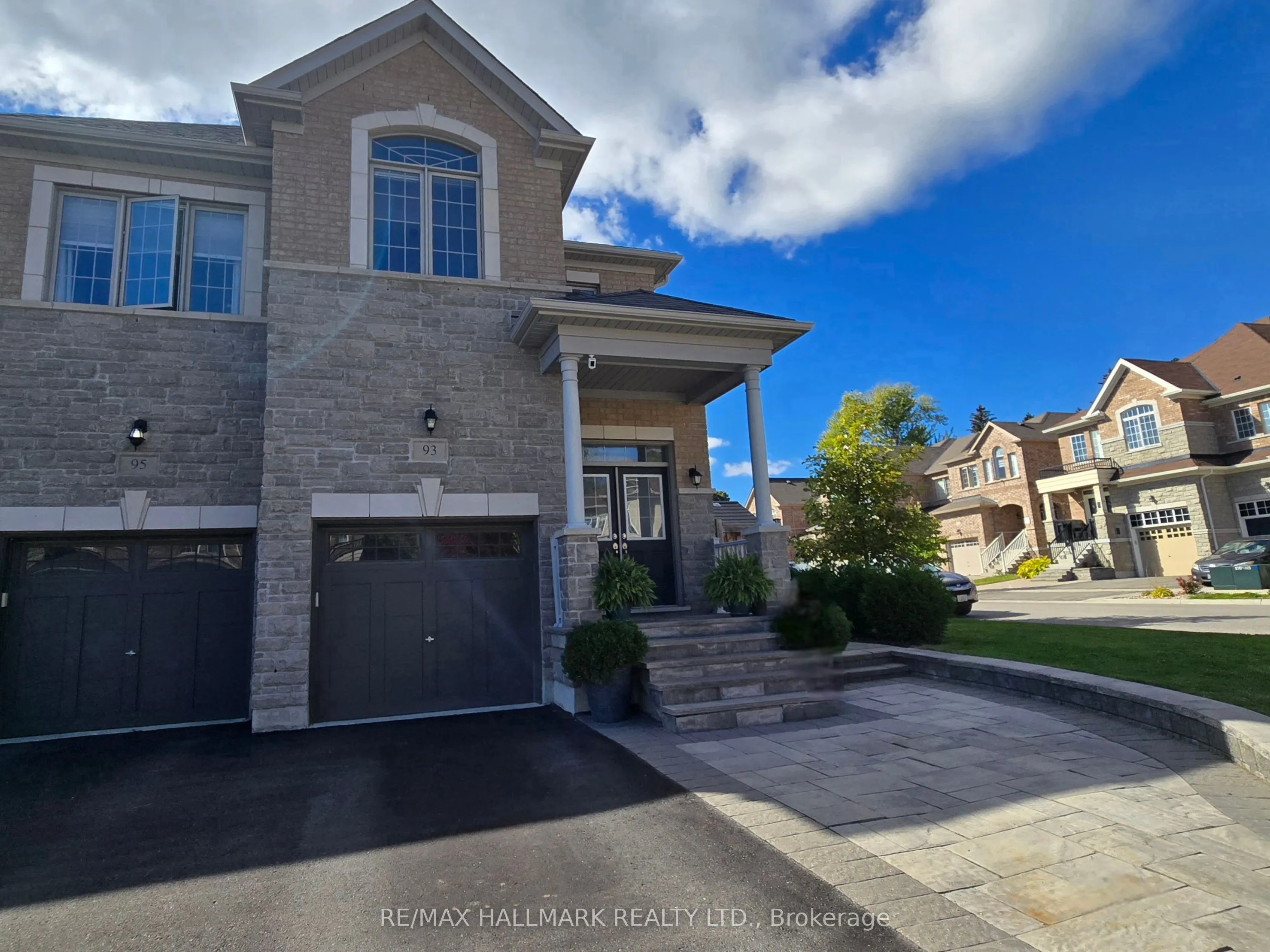 93 Port Arthur Crescent