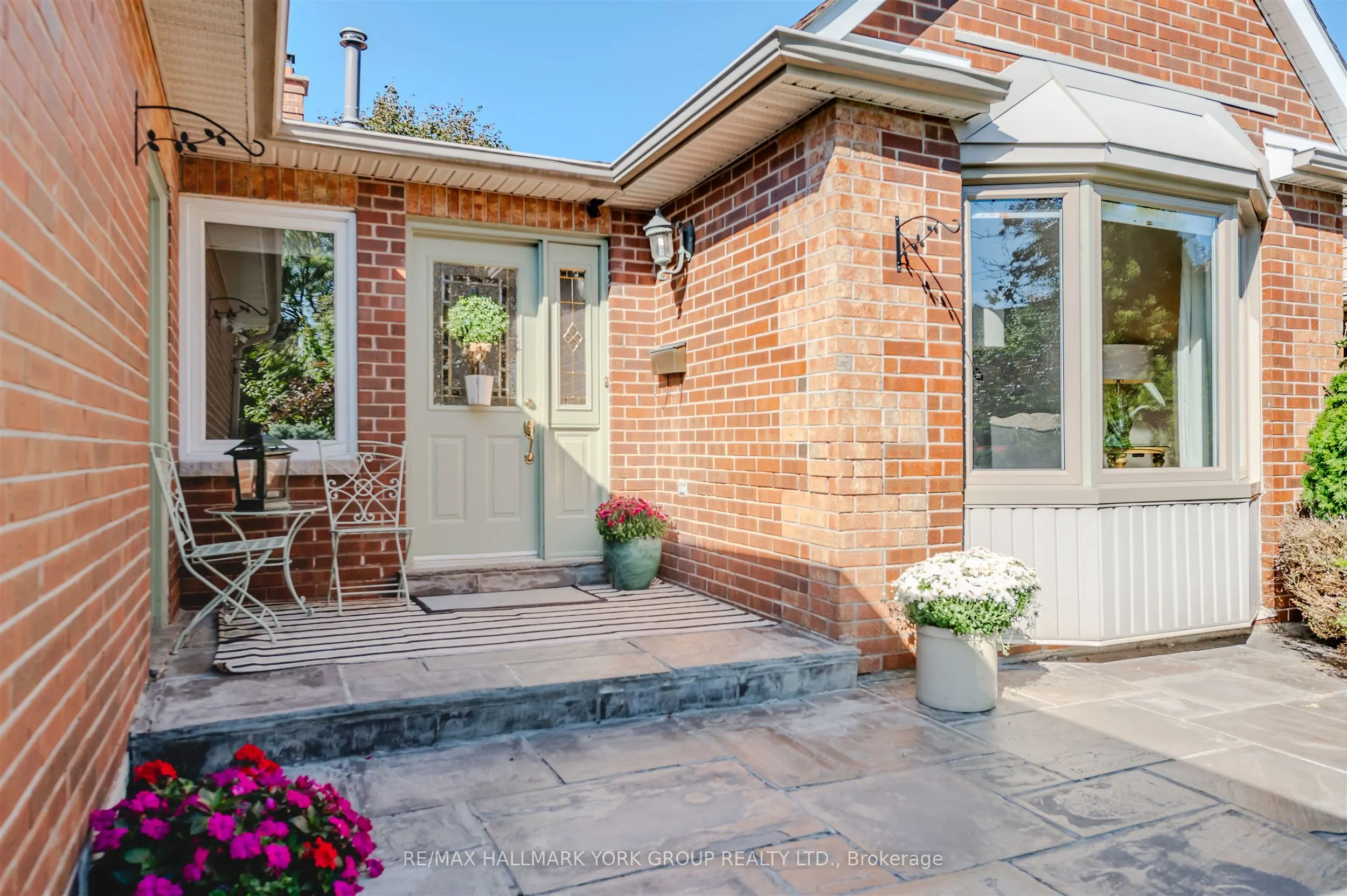 332 John Bowser Crescent