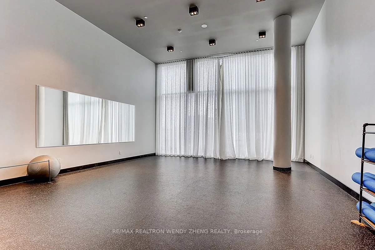 10 Rouge Valley Drive W, #1406