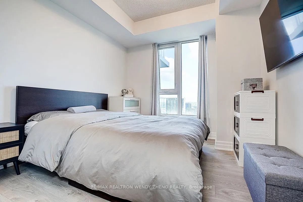 10 Rouge Valley Drive W, #1406