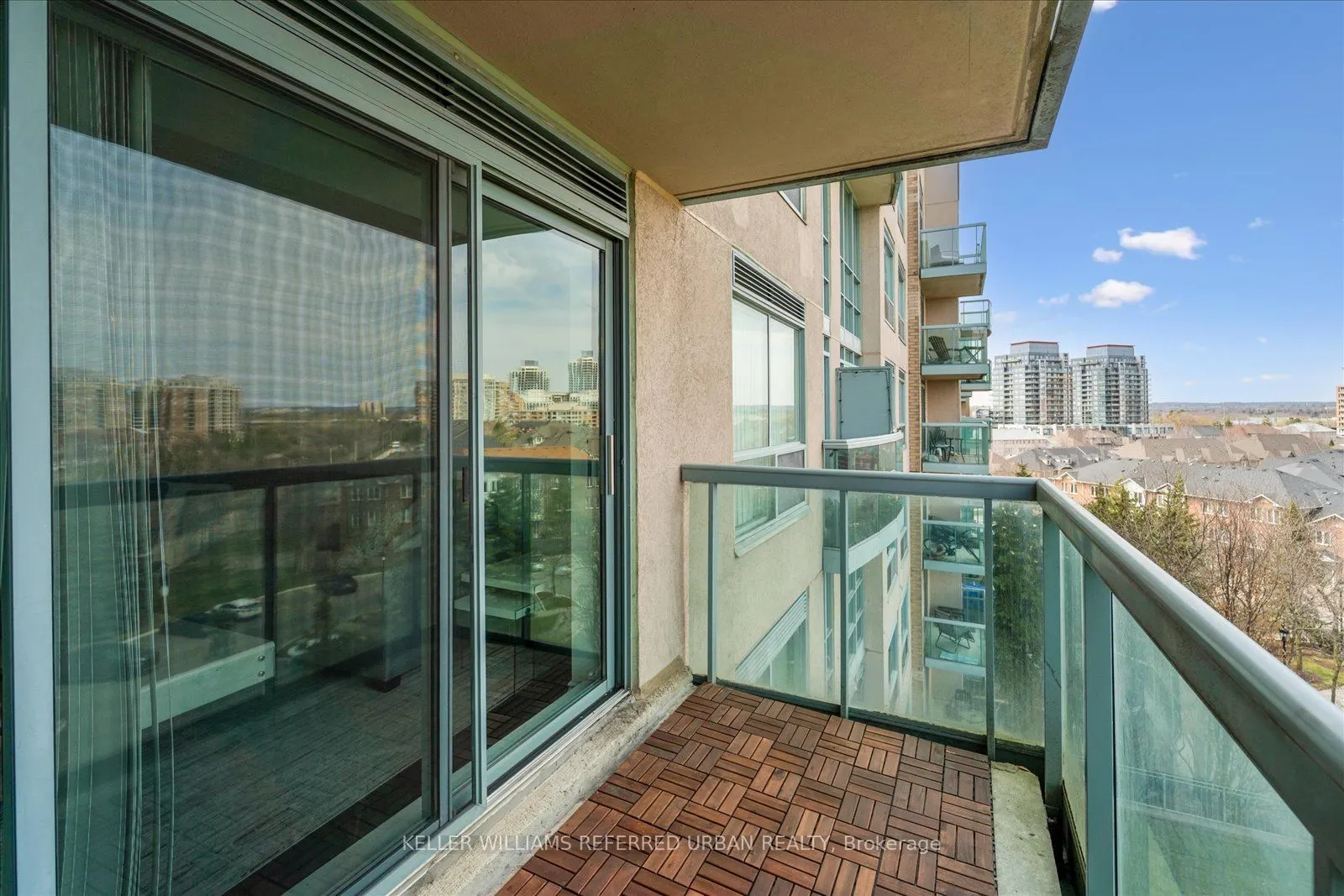 3 Ellesmere Street, #605