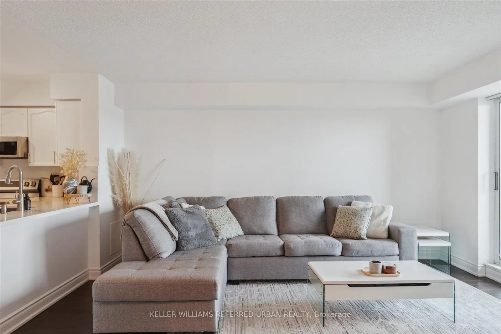 3 Ellesmere Street, #605