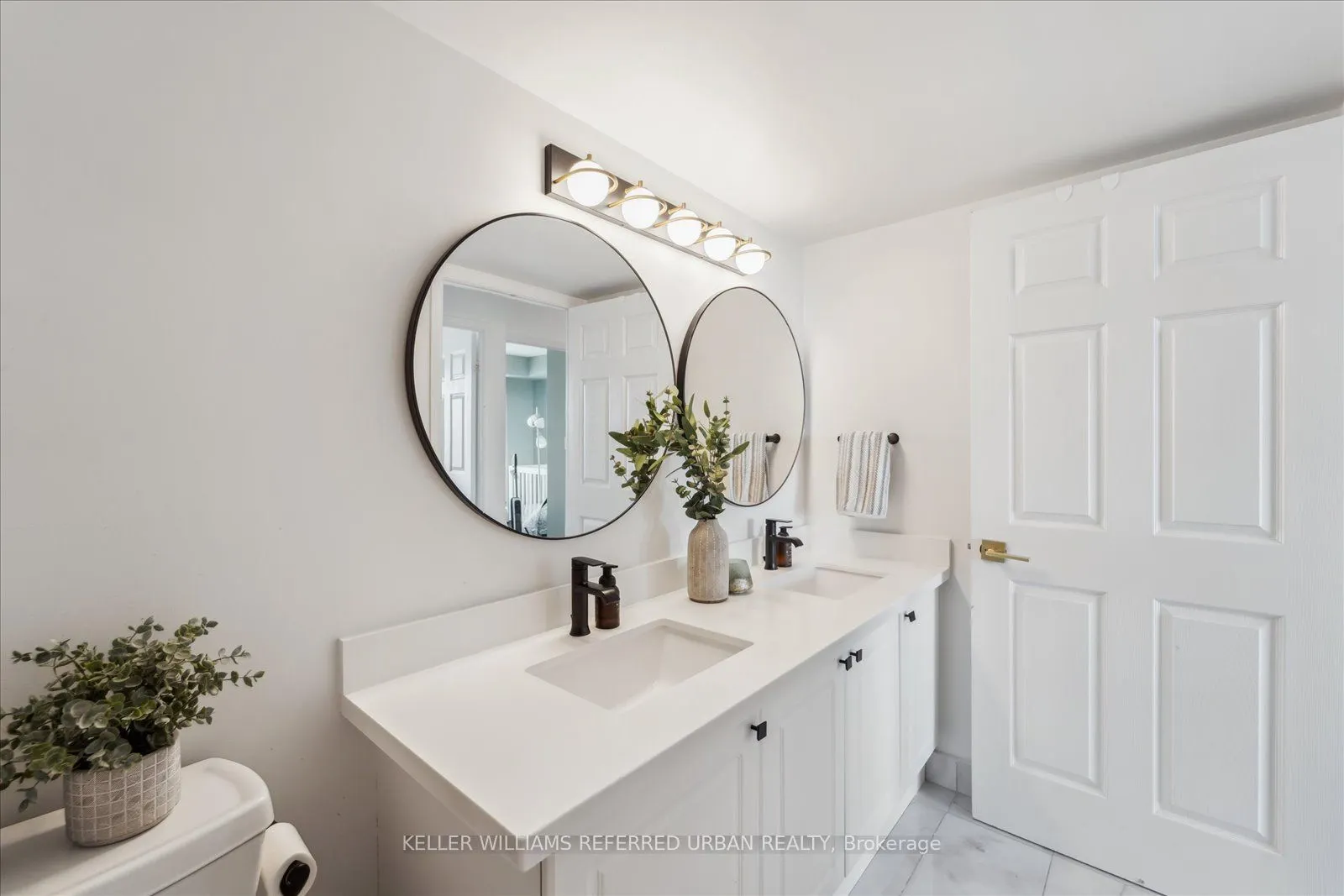 3 Ellesmere Street, #605