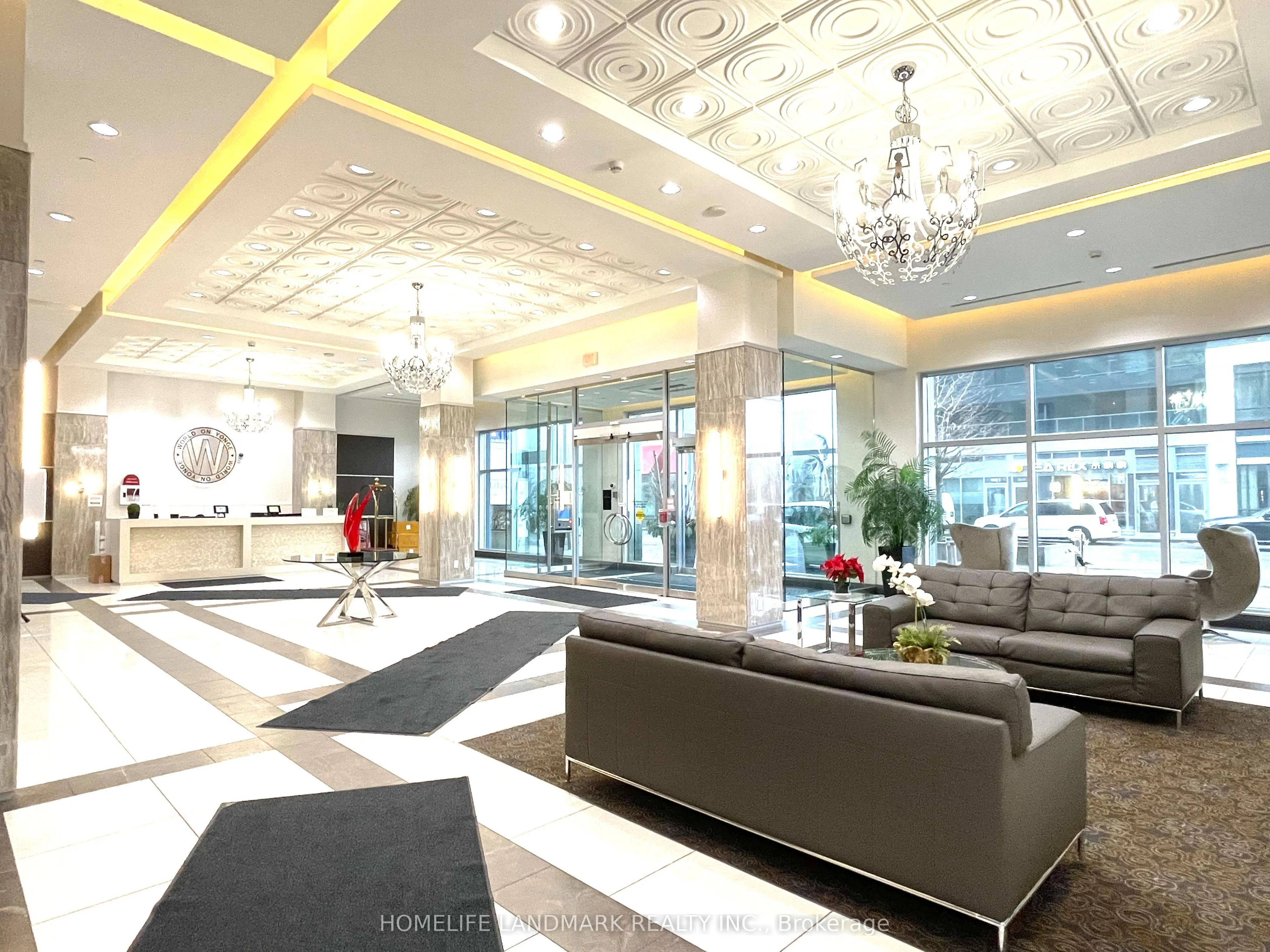 7161 Yonge Street, #2322