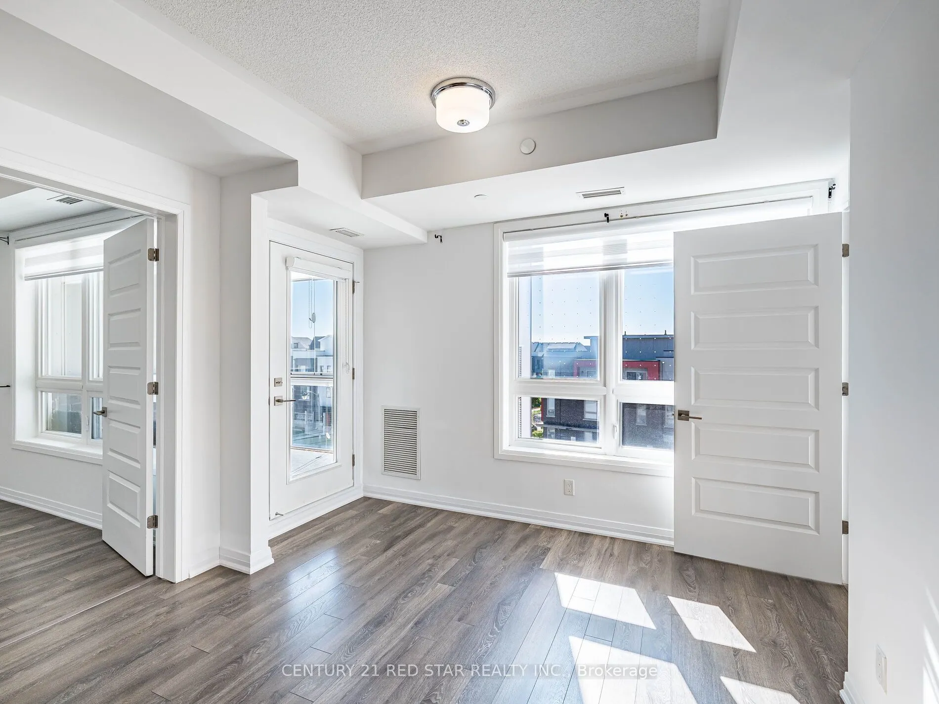 58 Adam Sellers Street, #417