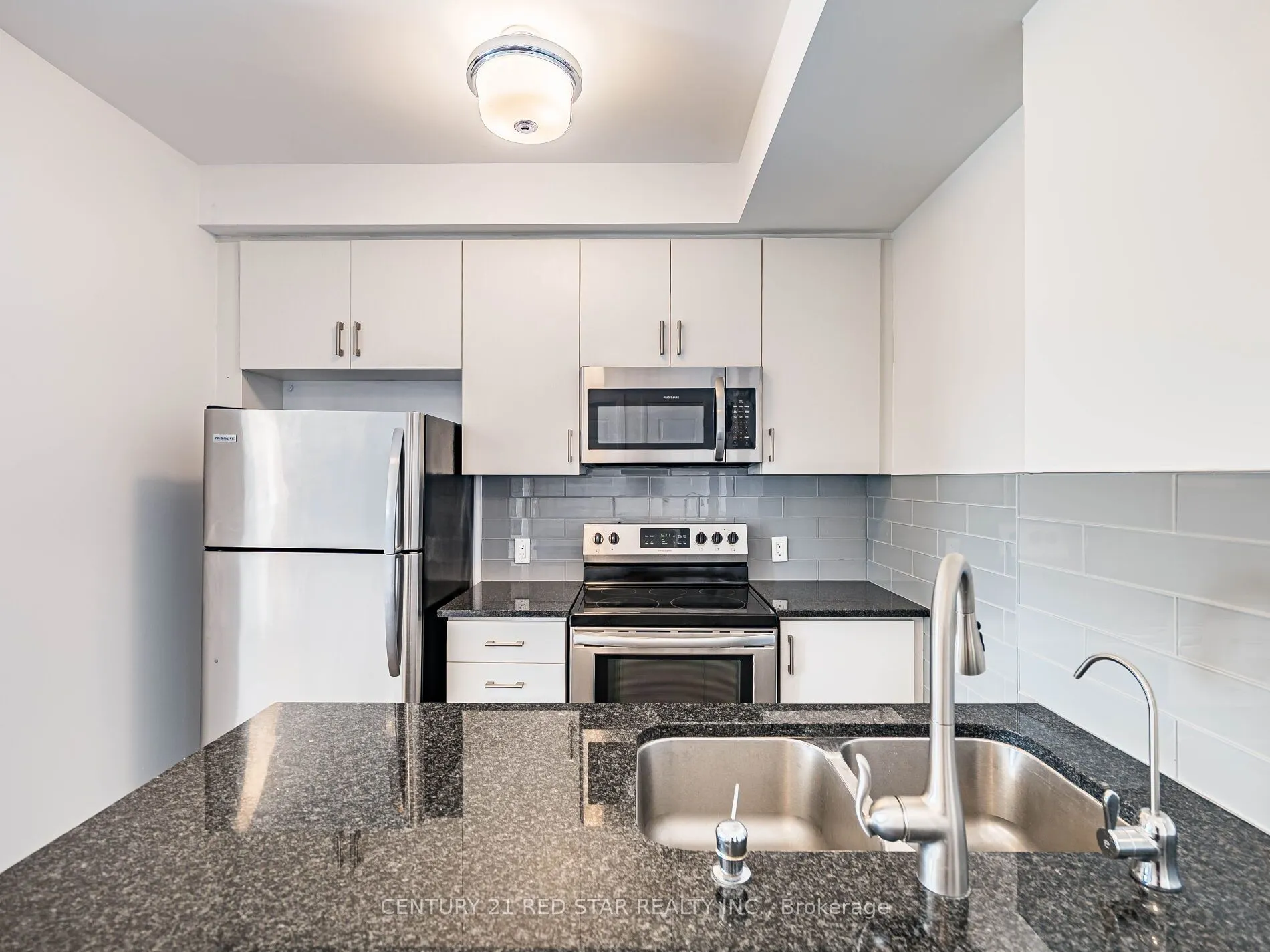 58 Adam Sellers Street, #417