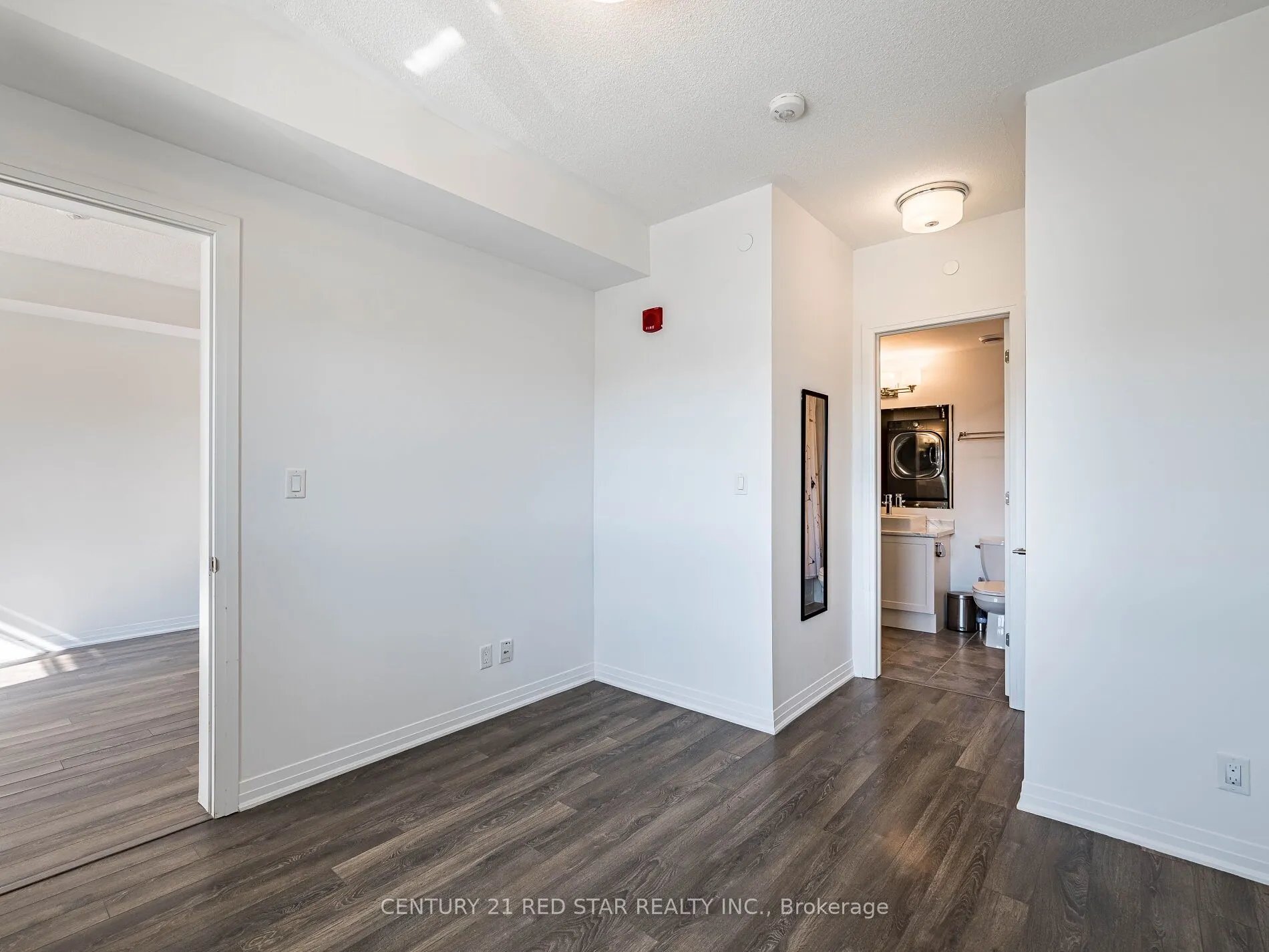 58 Adam Sellers Street, #417