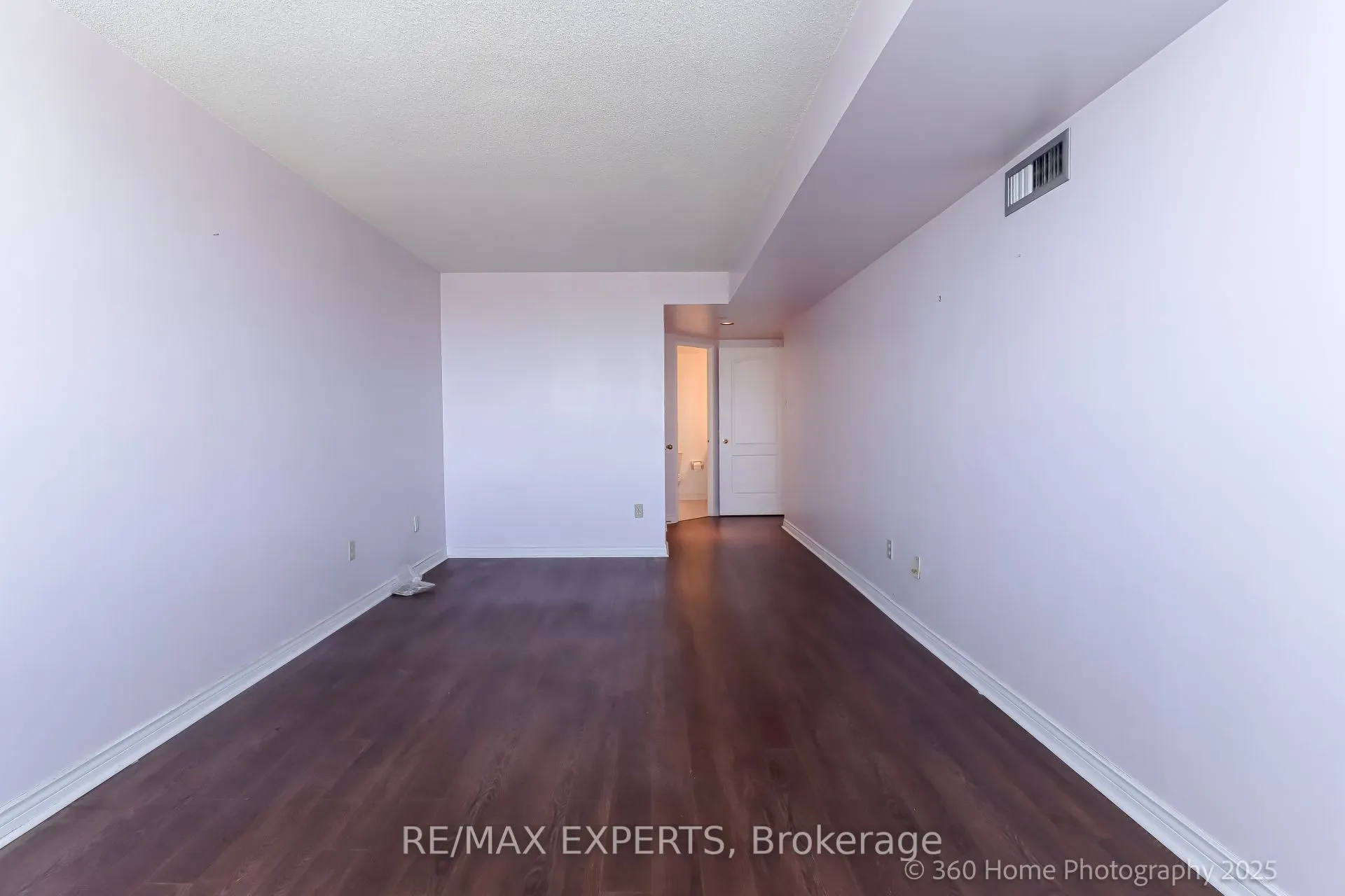 7 Townsgate Drive, #1603