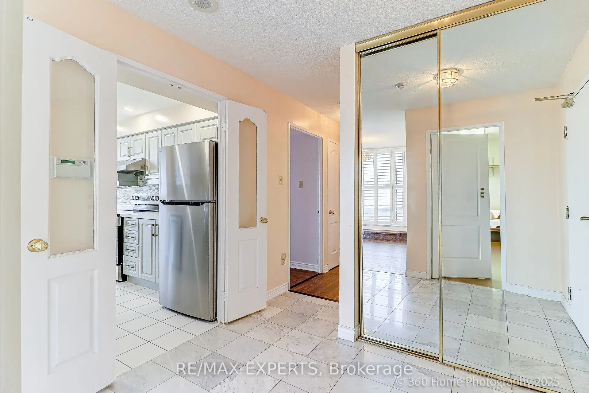 7 Townsgate Drive, #1603