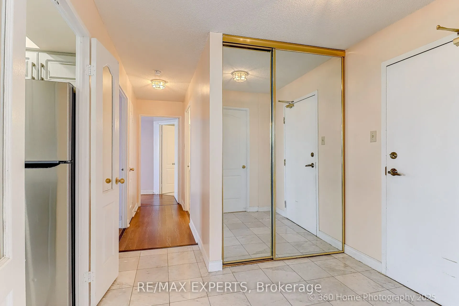 7 Townsgate Drive, #1603