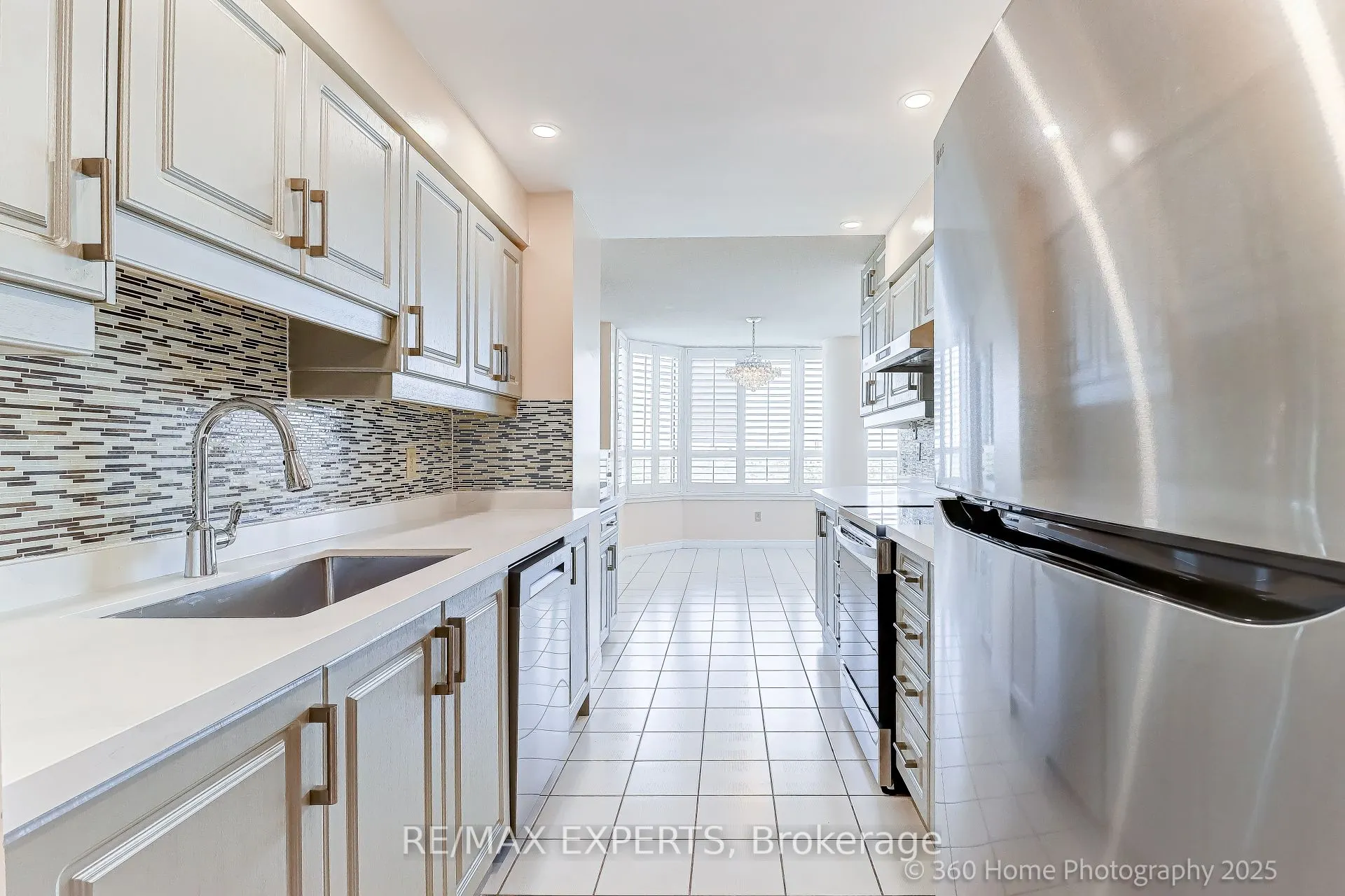 7 Townsgate Drive, #1603