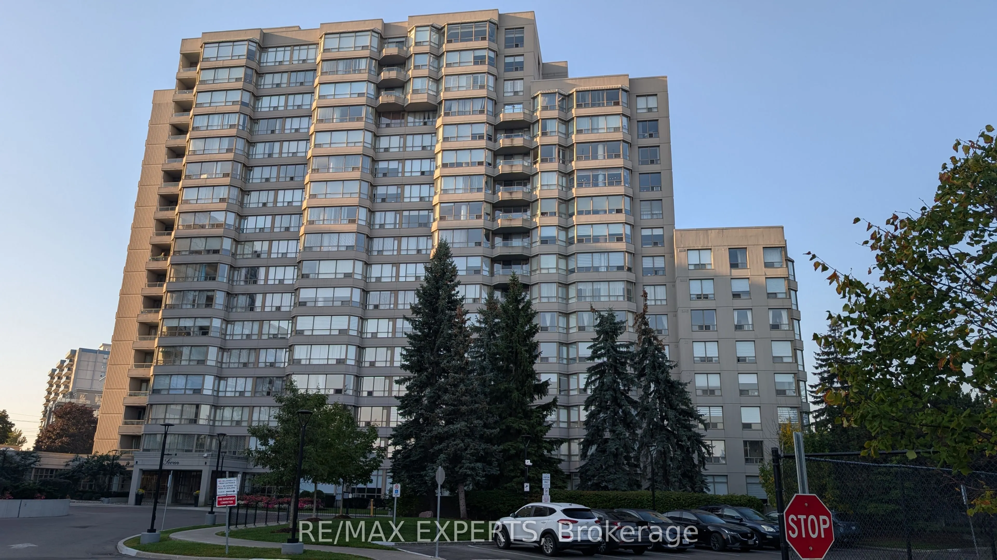 7 Townsgate Drive, #1603