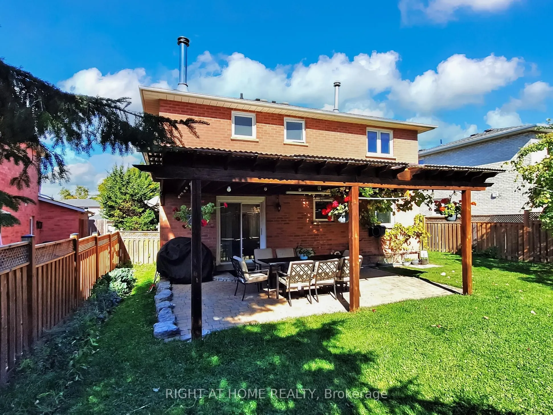 828 Leslie Valley Drive
