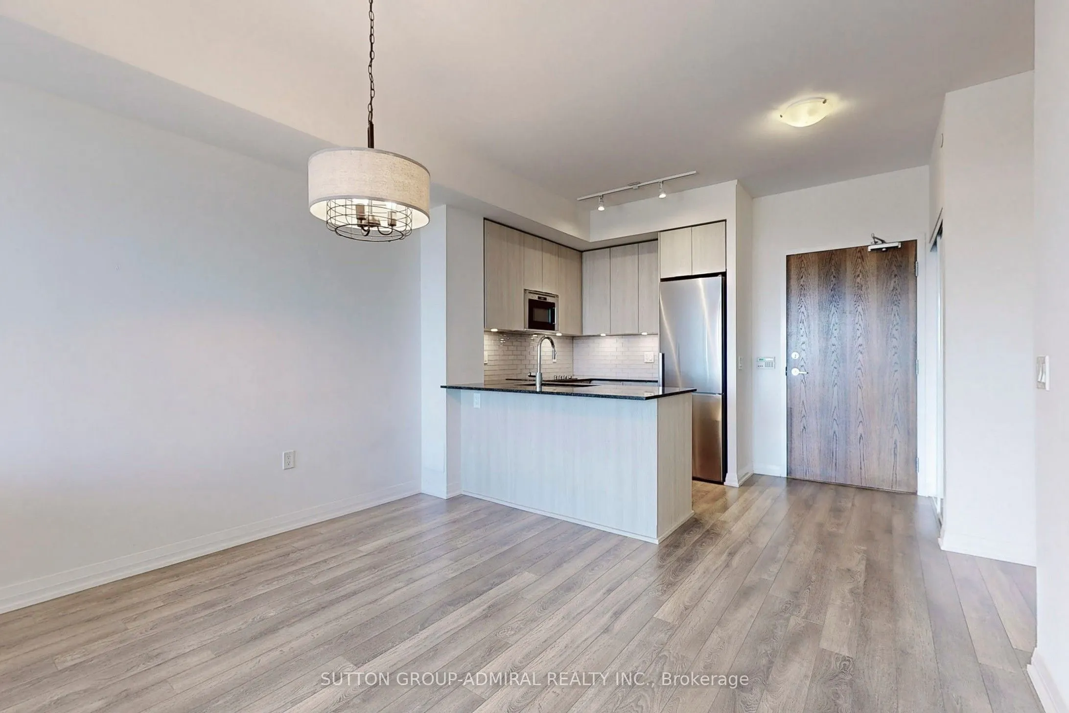 99 Eagle Rock Way, #316