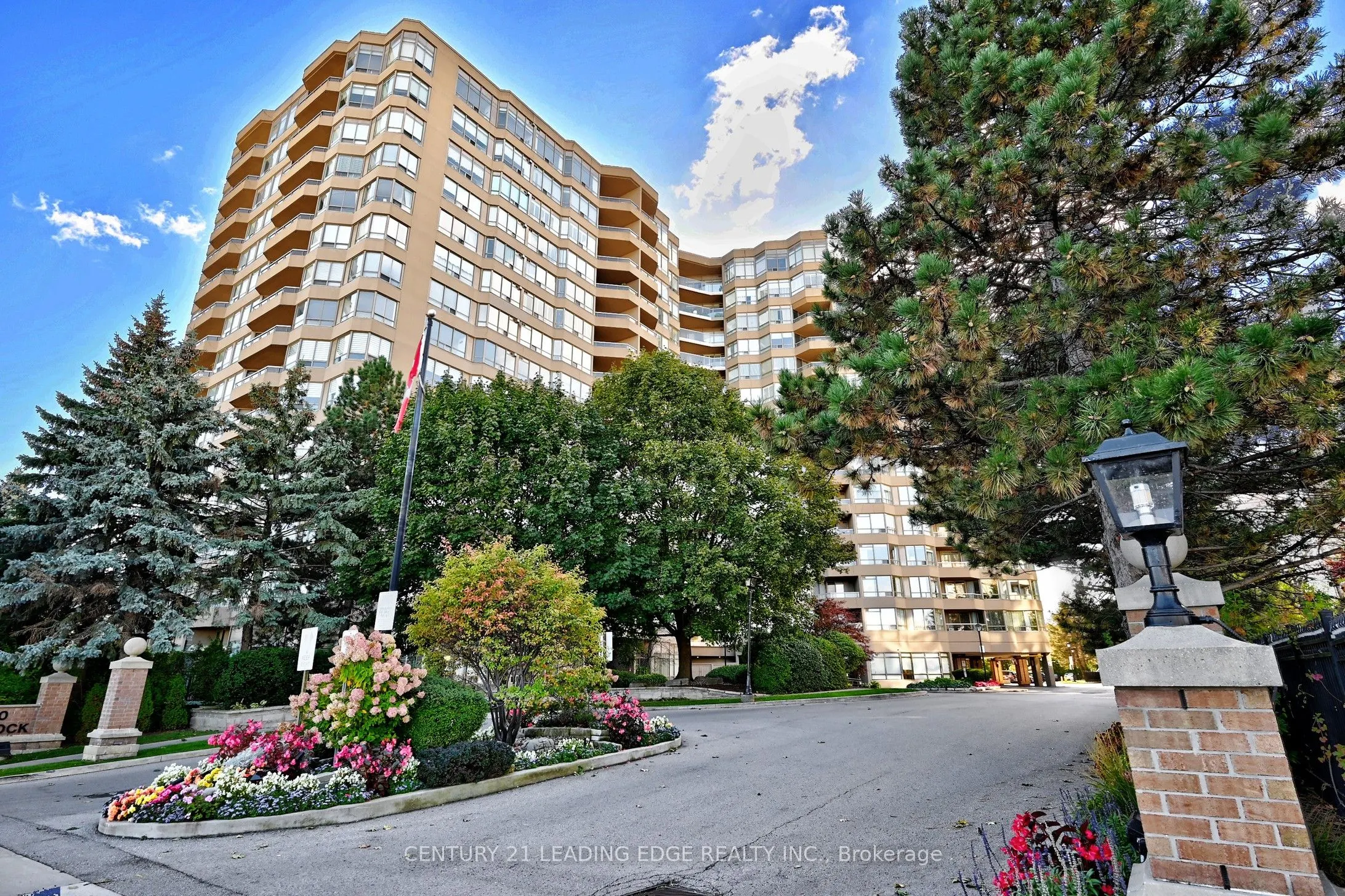 610 Bullock Drive, #1212