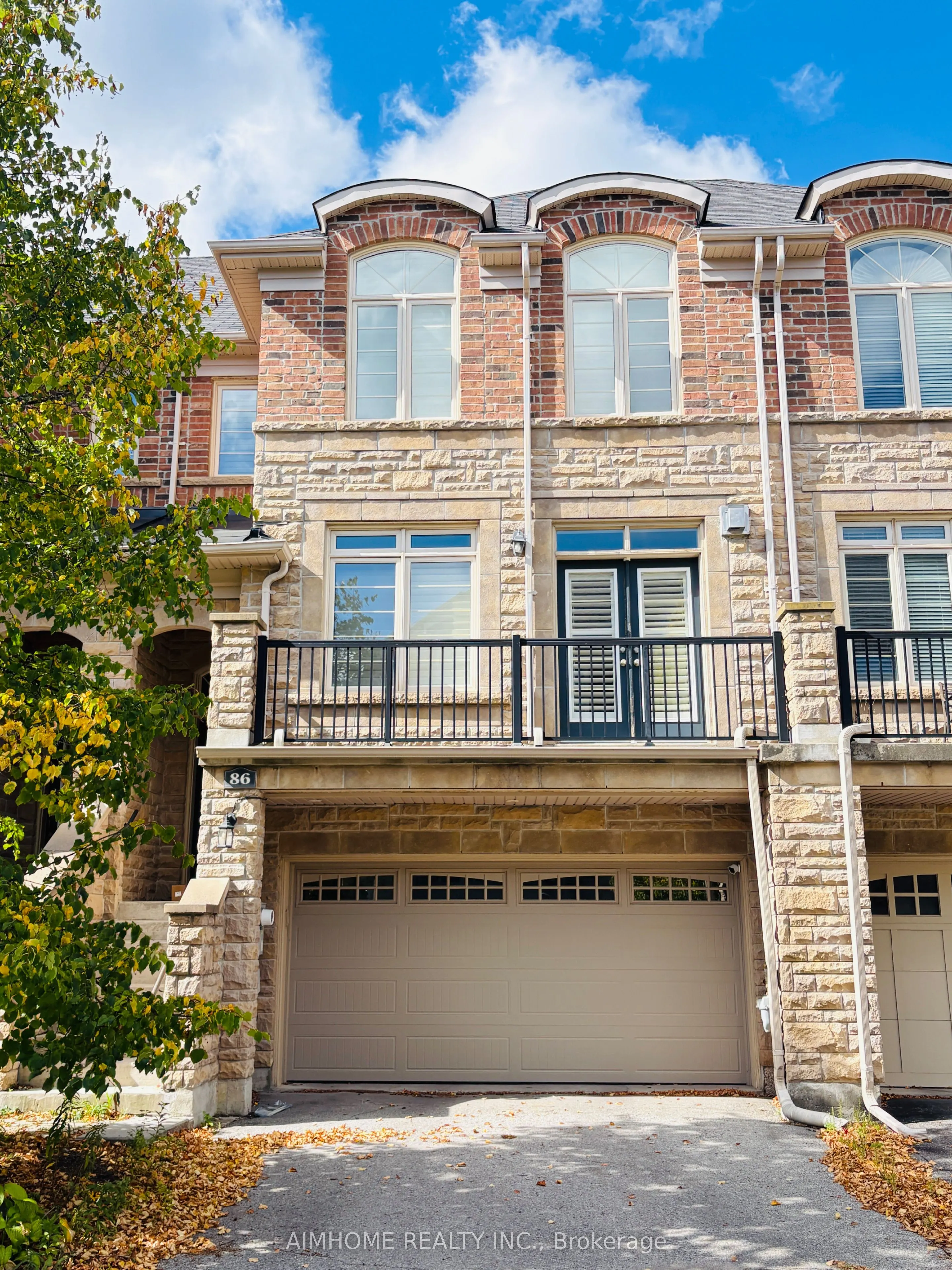 86 Chapman Court