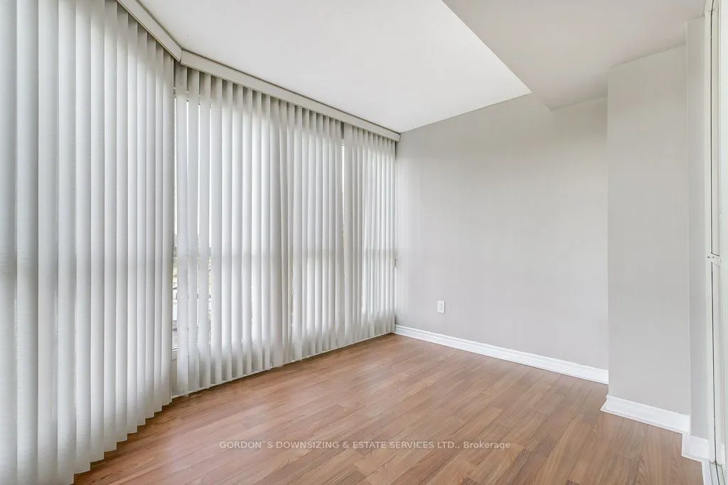 5 Weldrick Road W, #306