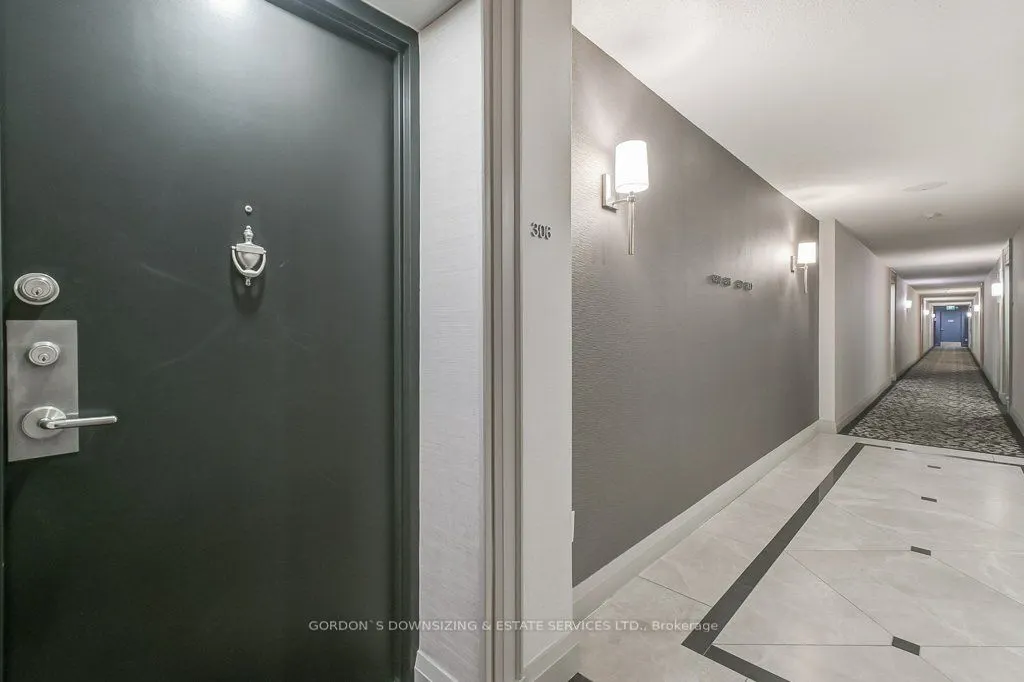 5 Weldrick Road W, #306