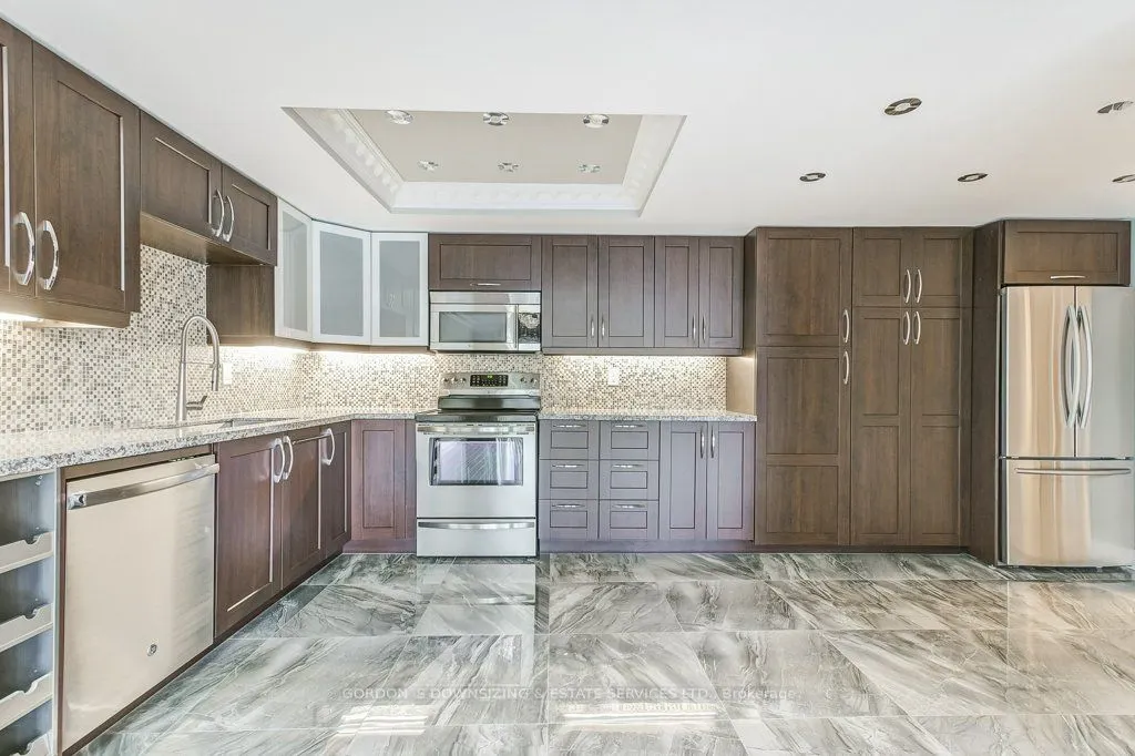 5 Weldrick Road W, #306