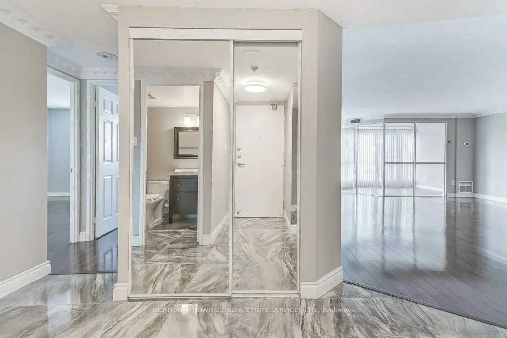 5 Weldrick Road W, #306