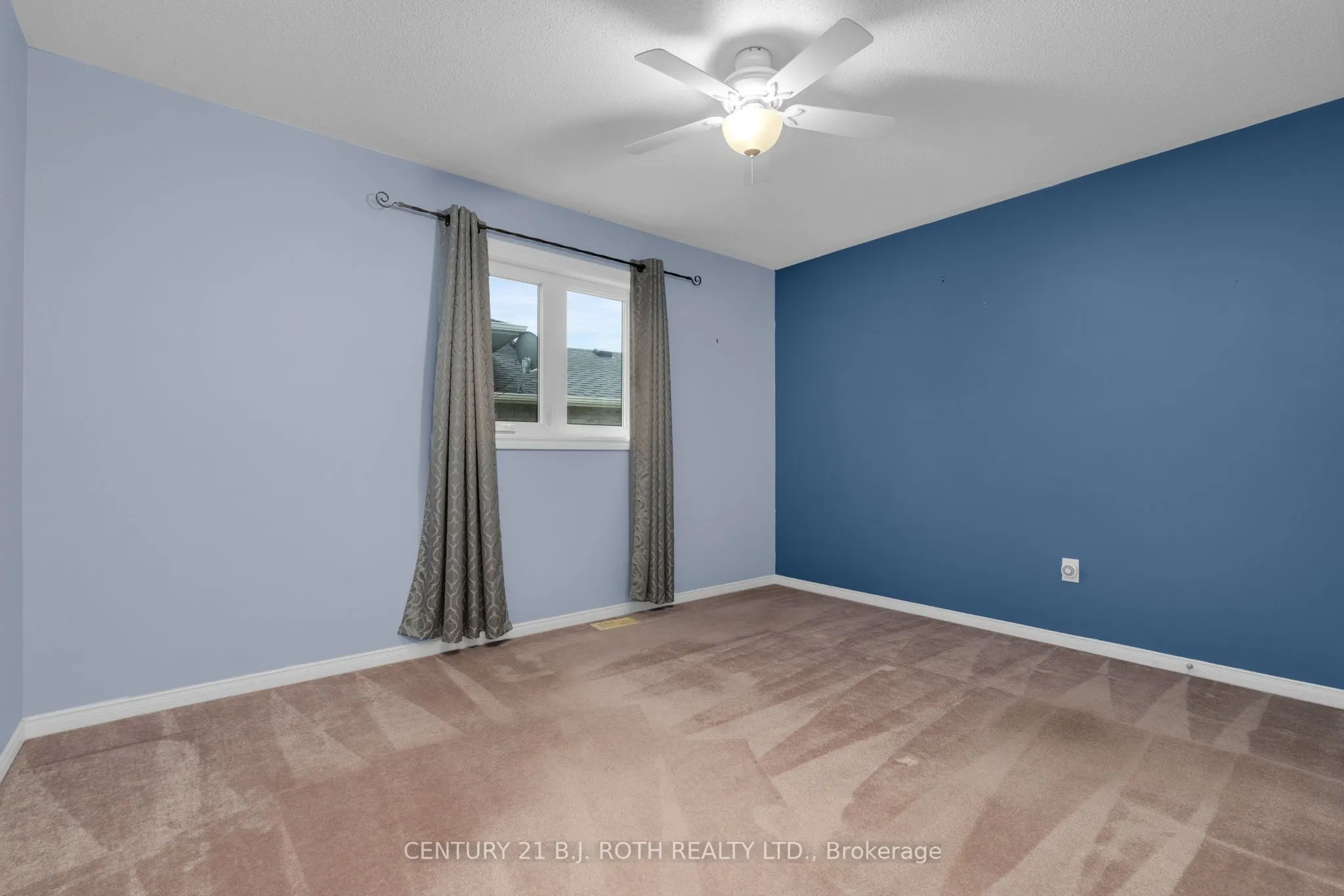 14 Stonemount Crescent