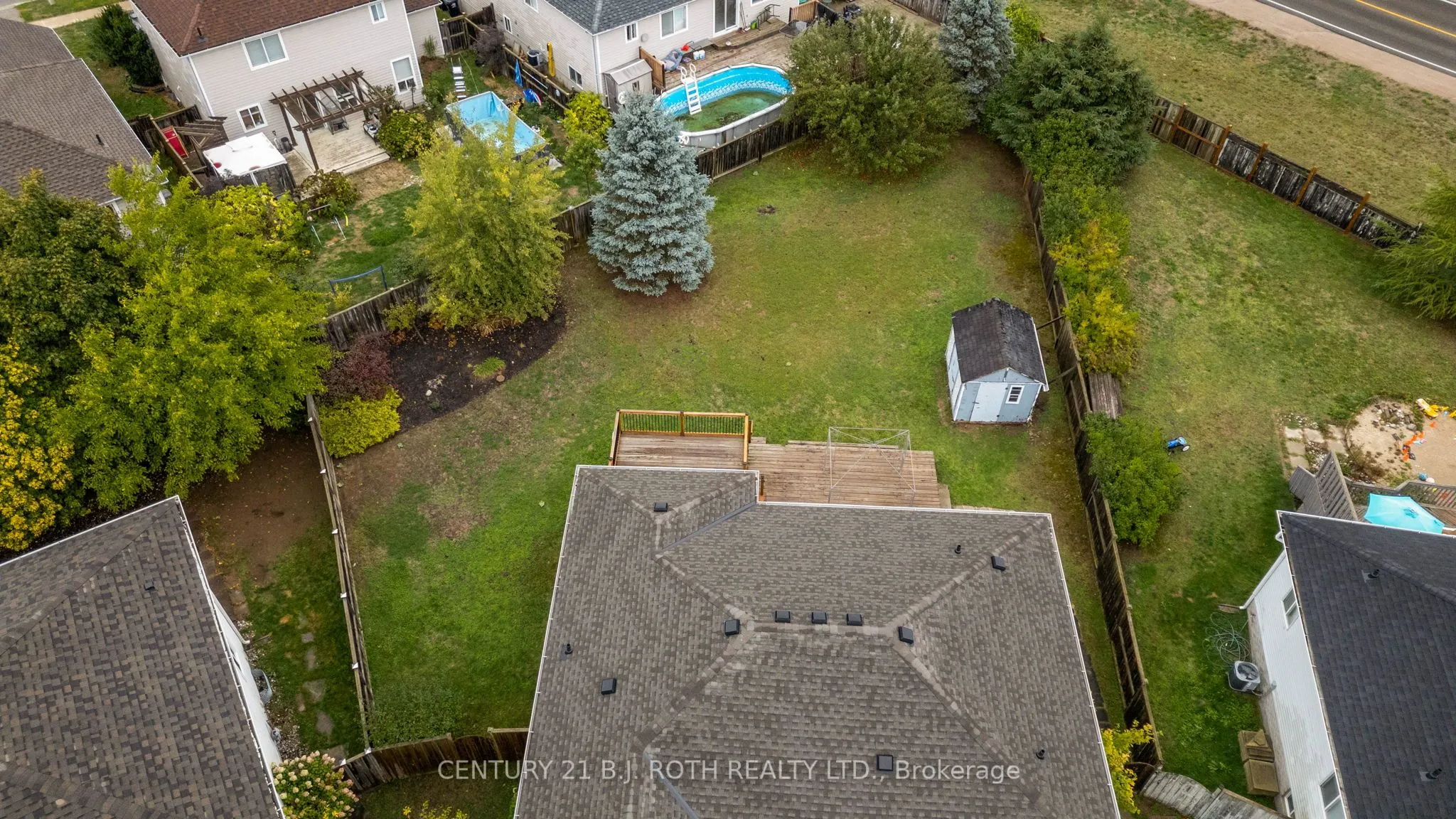 14 Stonemount Crescent