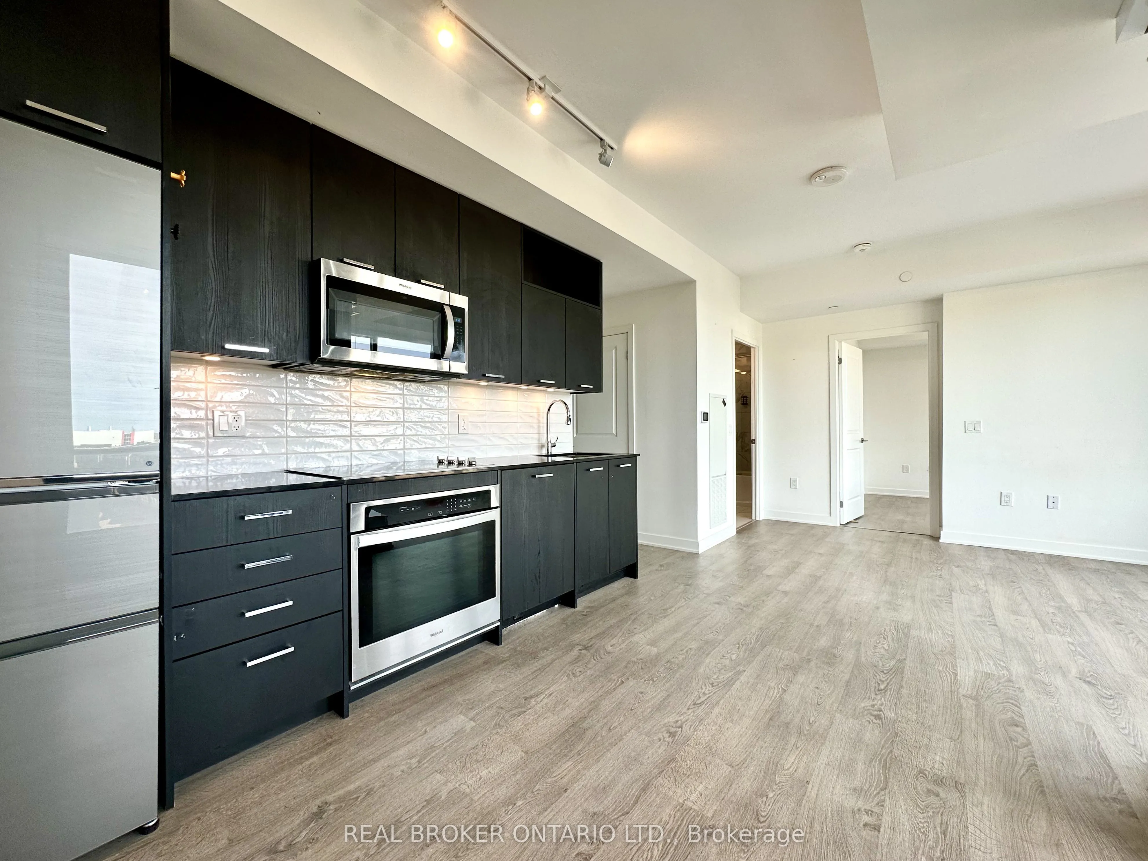 120 Eagle Rock Way, #409