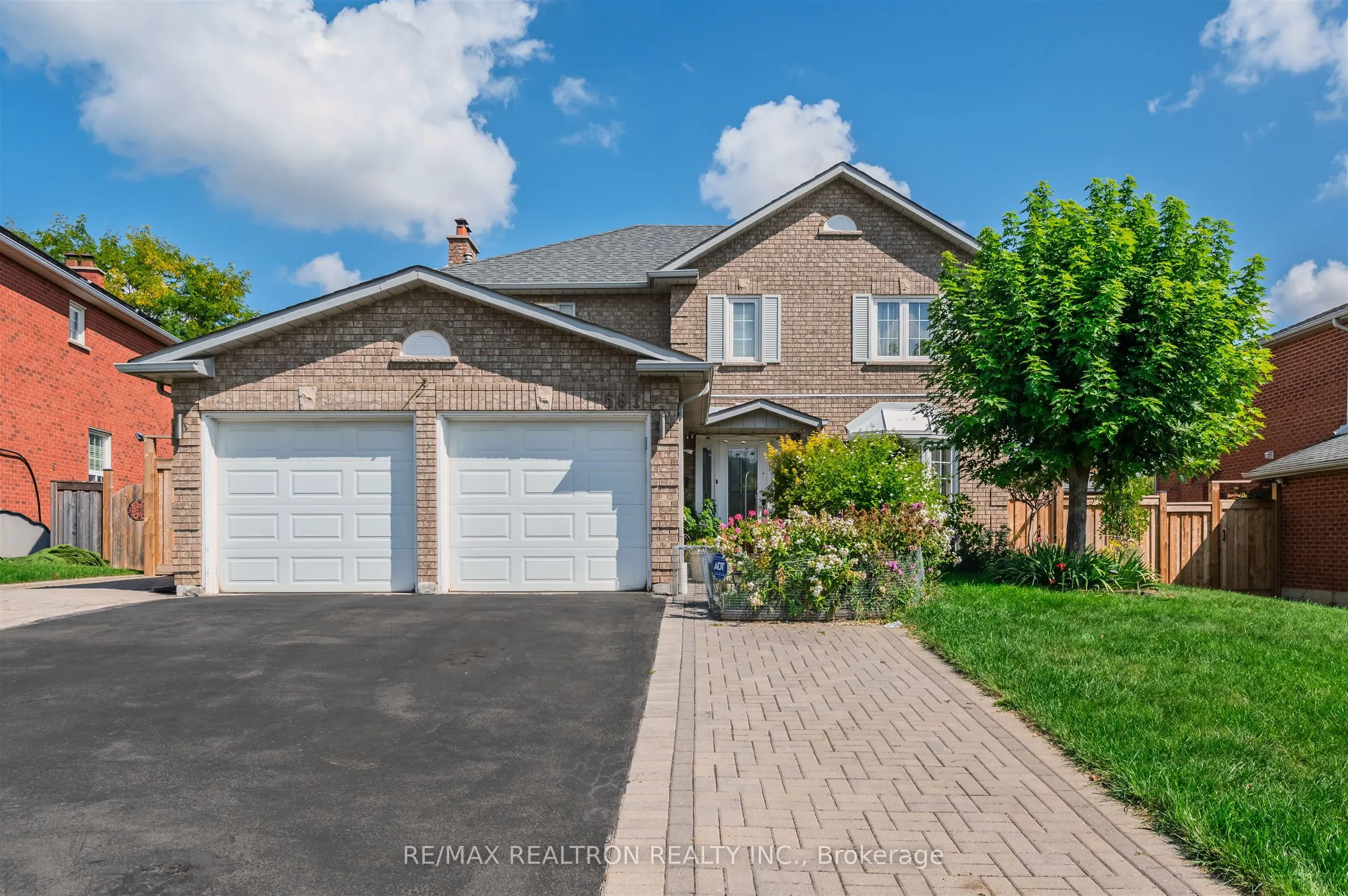 691 Shanahan Boulevard, #Lower