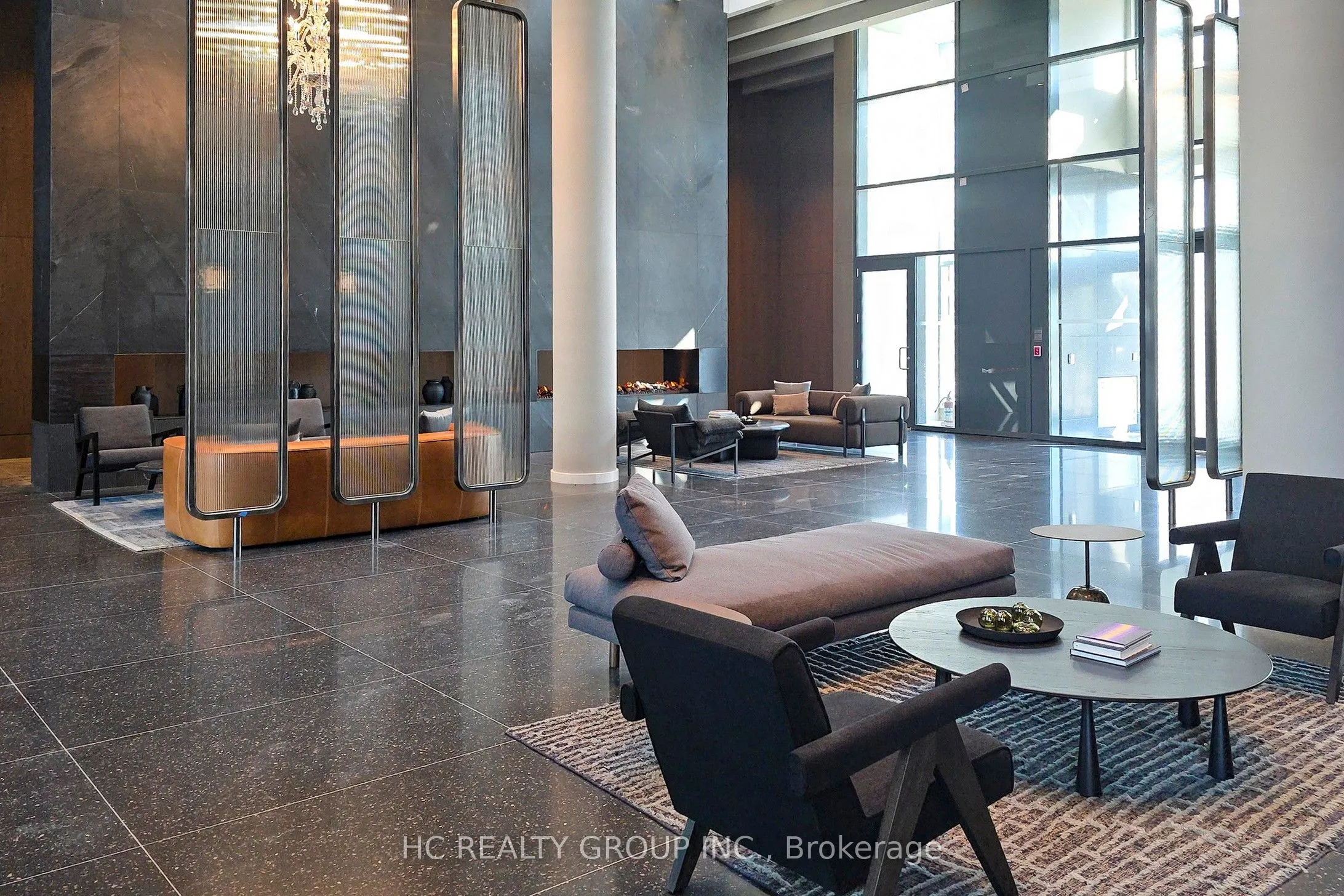 28 Interchange Way, #3816