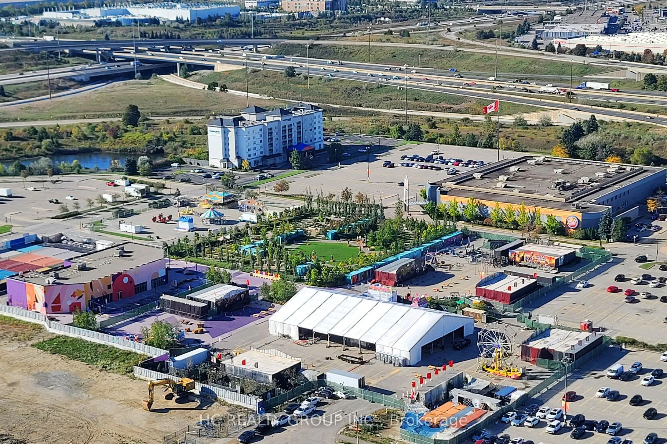 28 Interchange Way, #3816