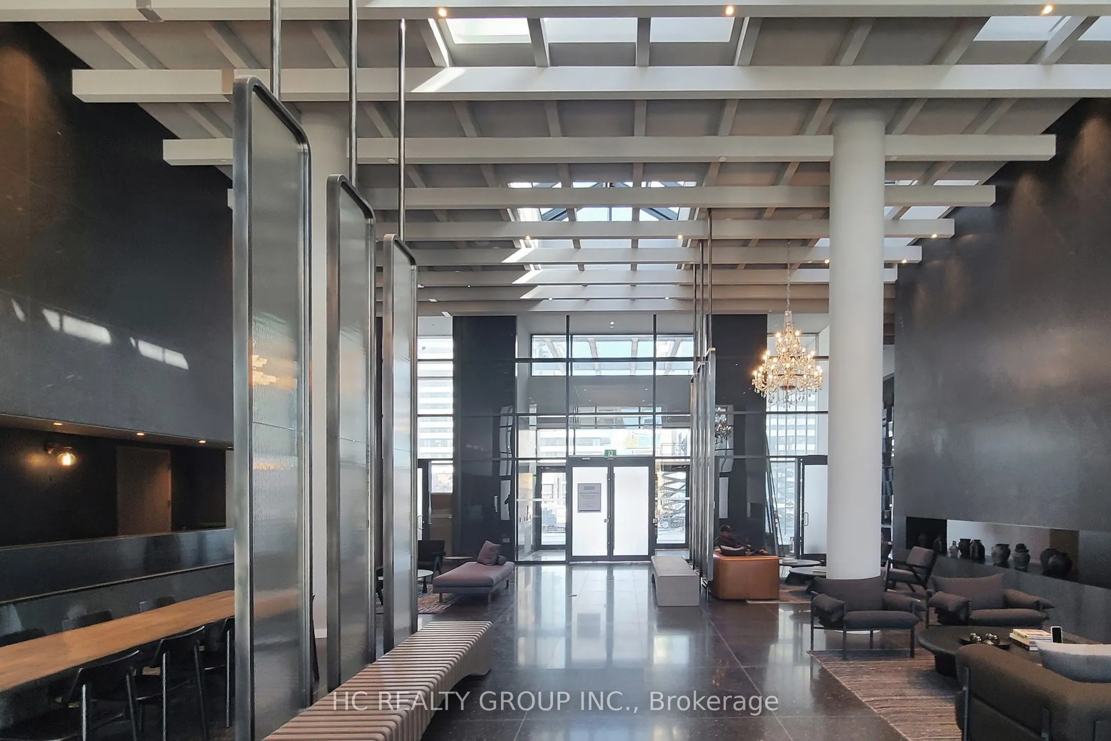 28 Interchange Way, #3816