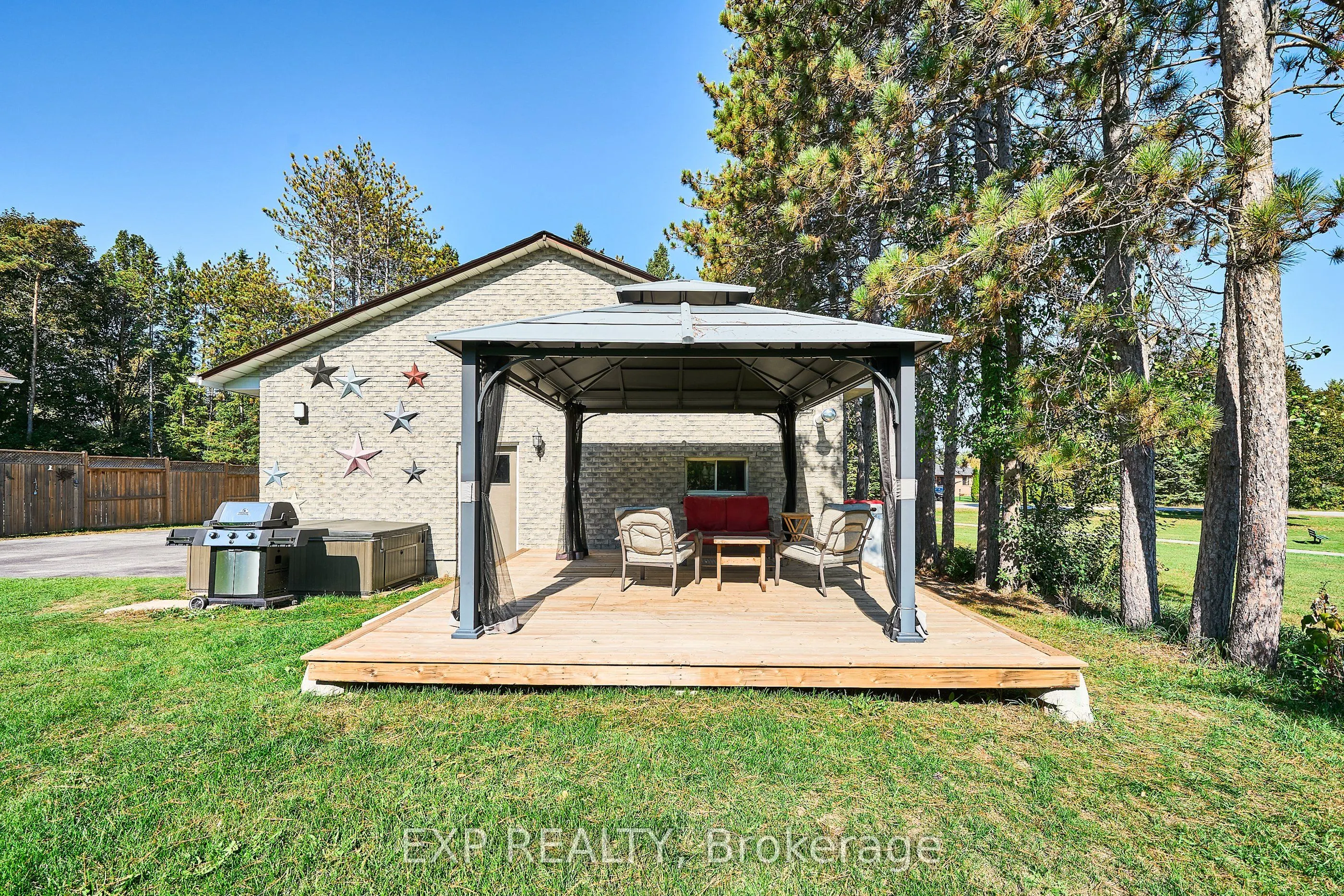 9 Hilda Avenue