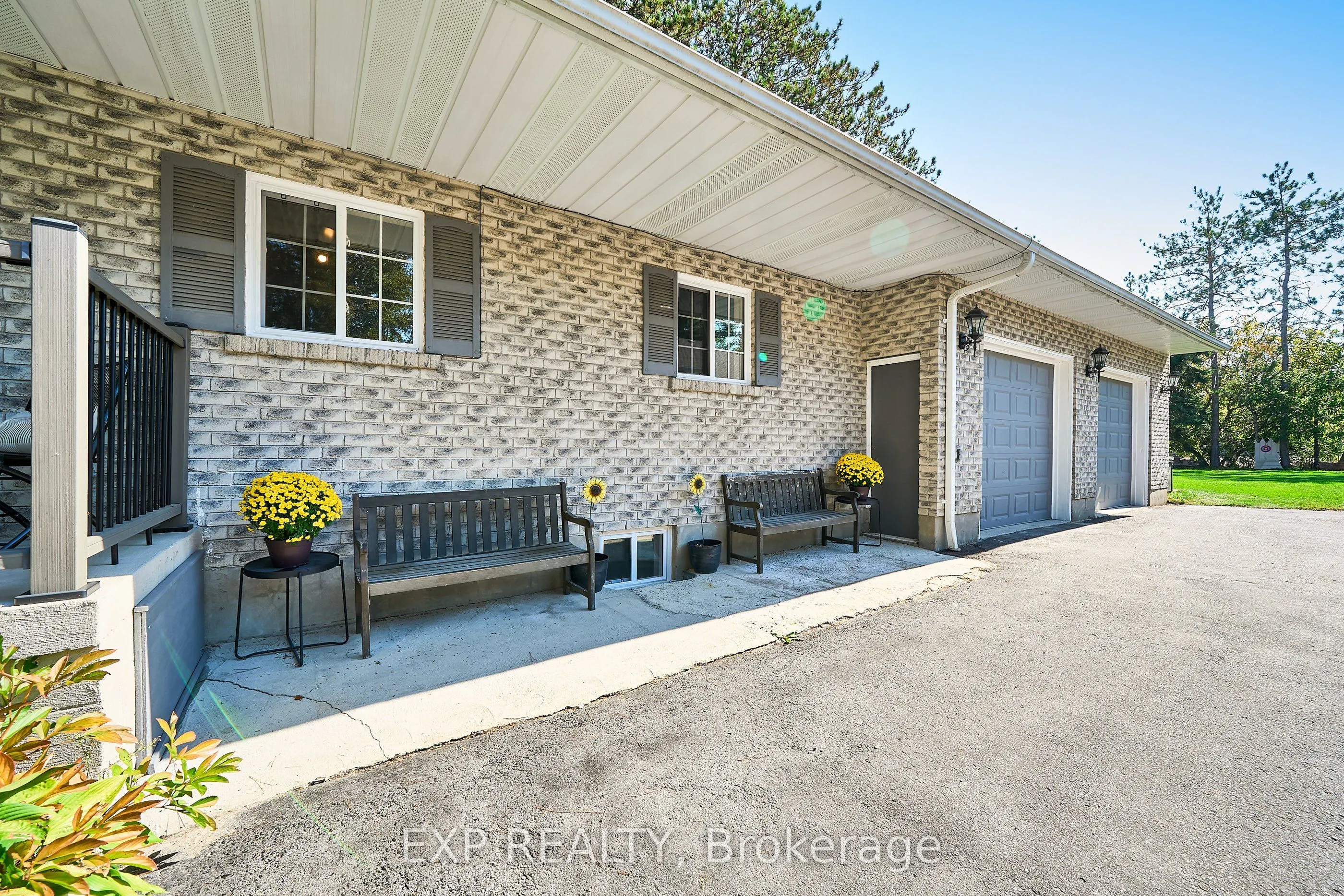 9 Hilda Avenue