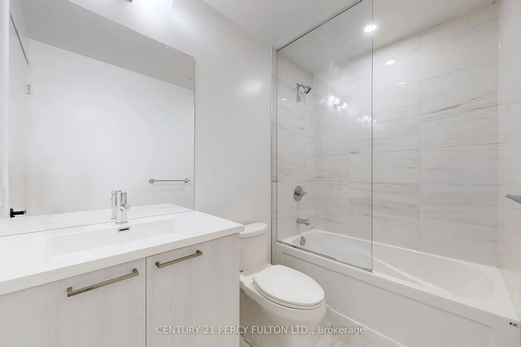 225 Commerce Street, #2108