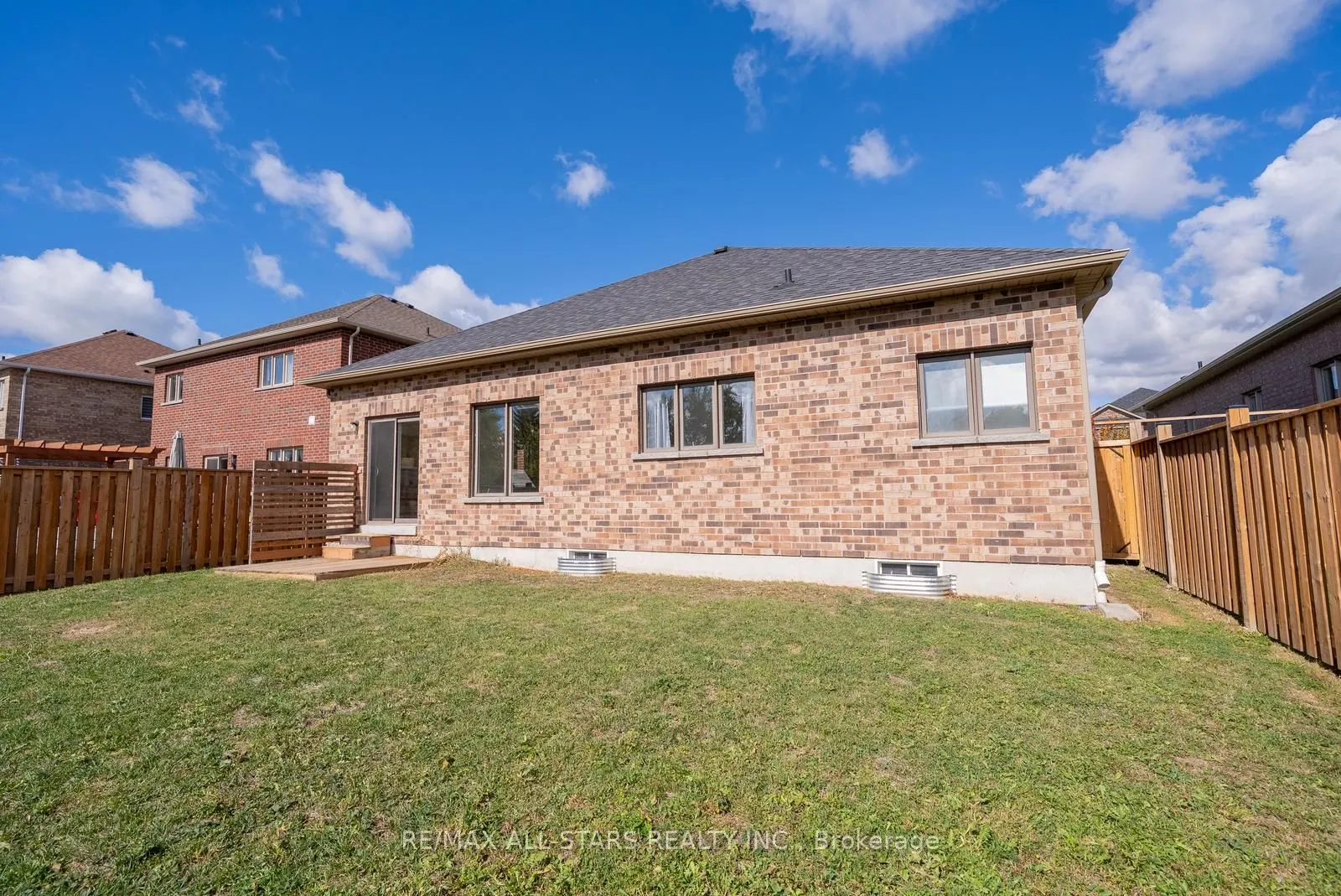 15 Pollock Avenue