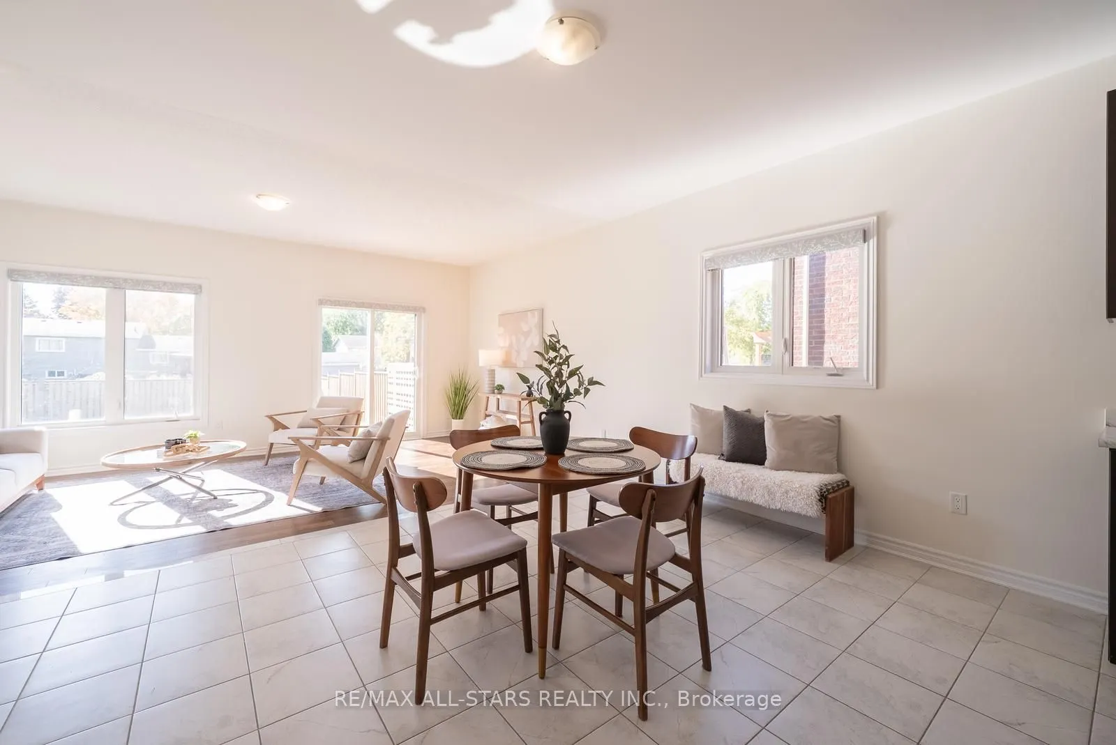 15 Pollock Avenue