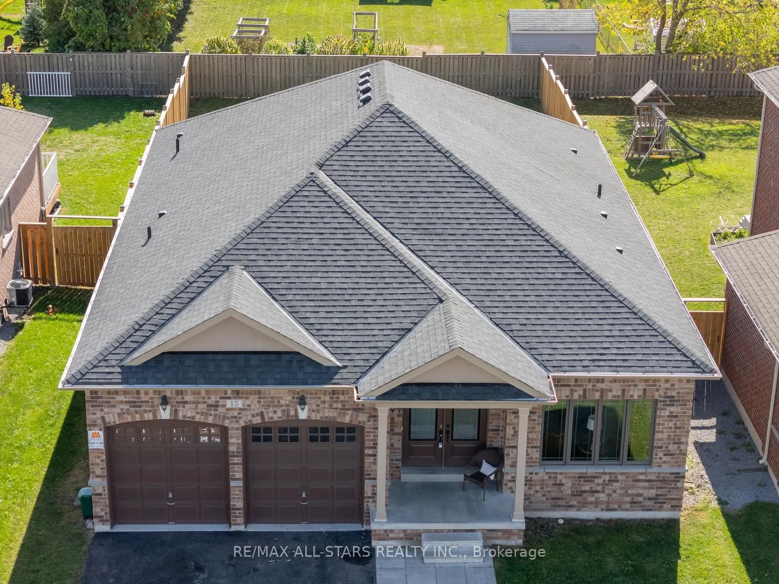 15 Pollock Avenue