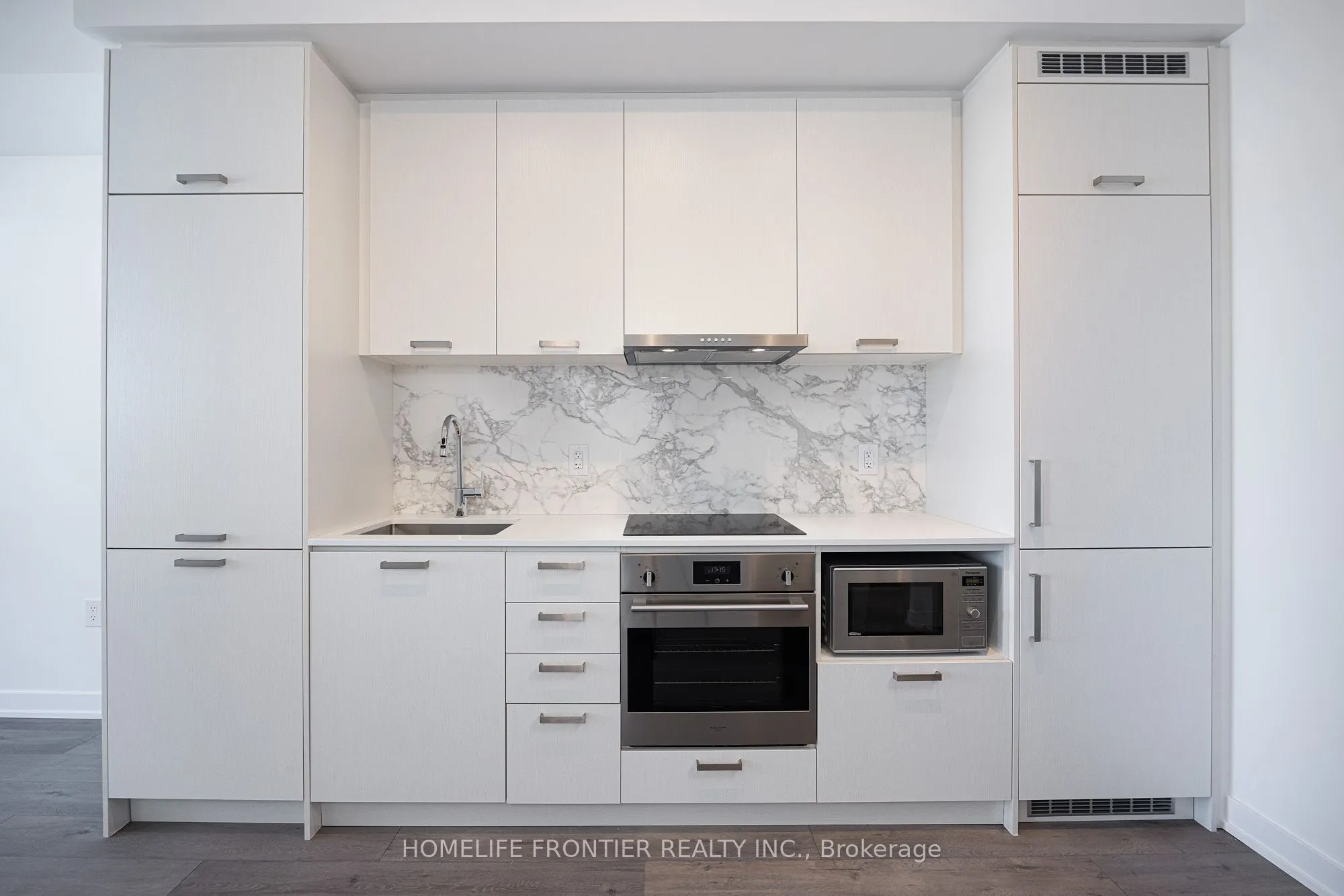 38 Honey Crisp Crescent, #819