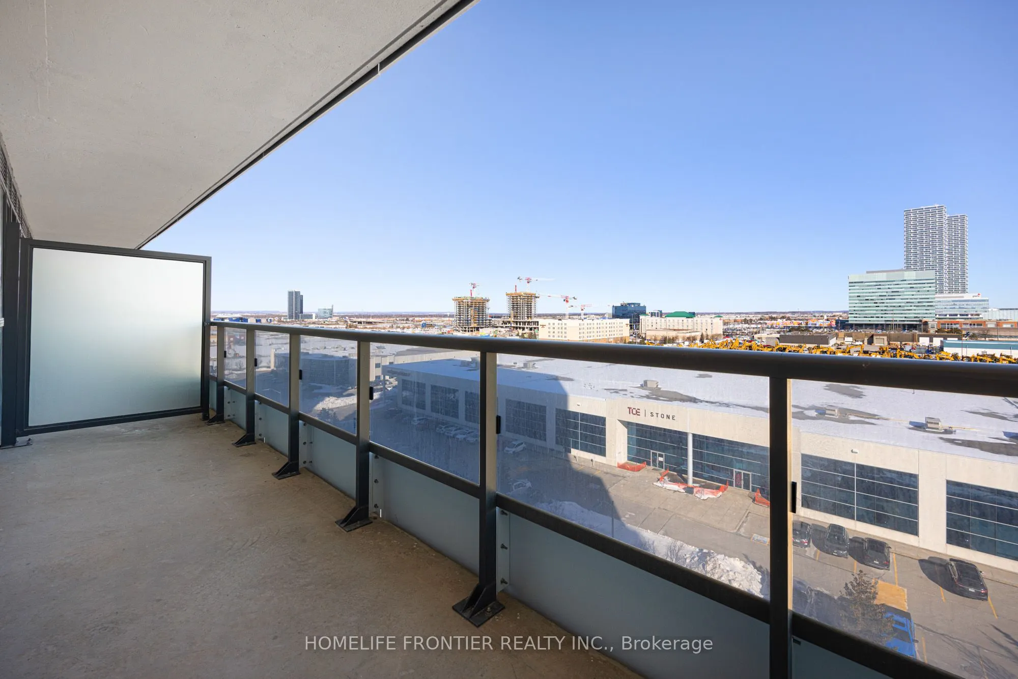 38 Honey Crisp Crescent, #819