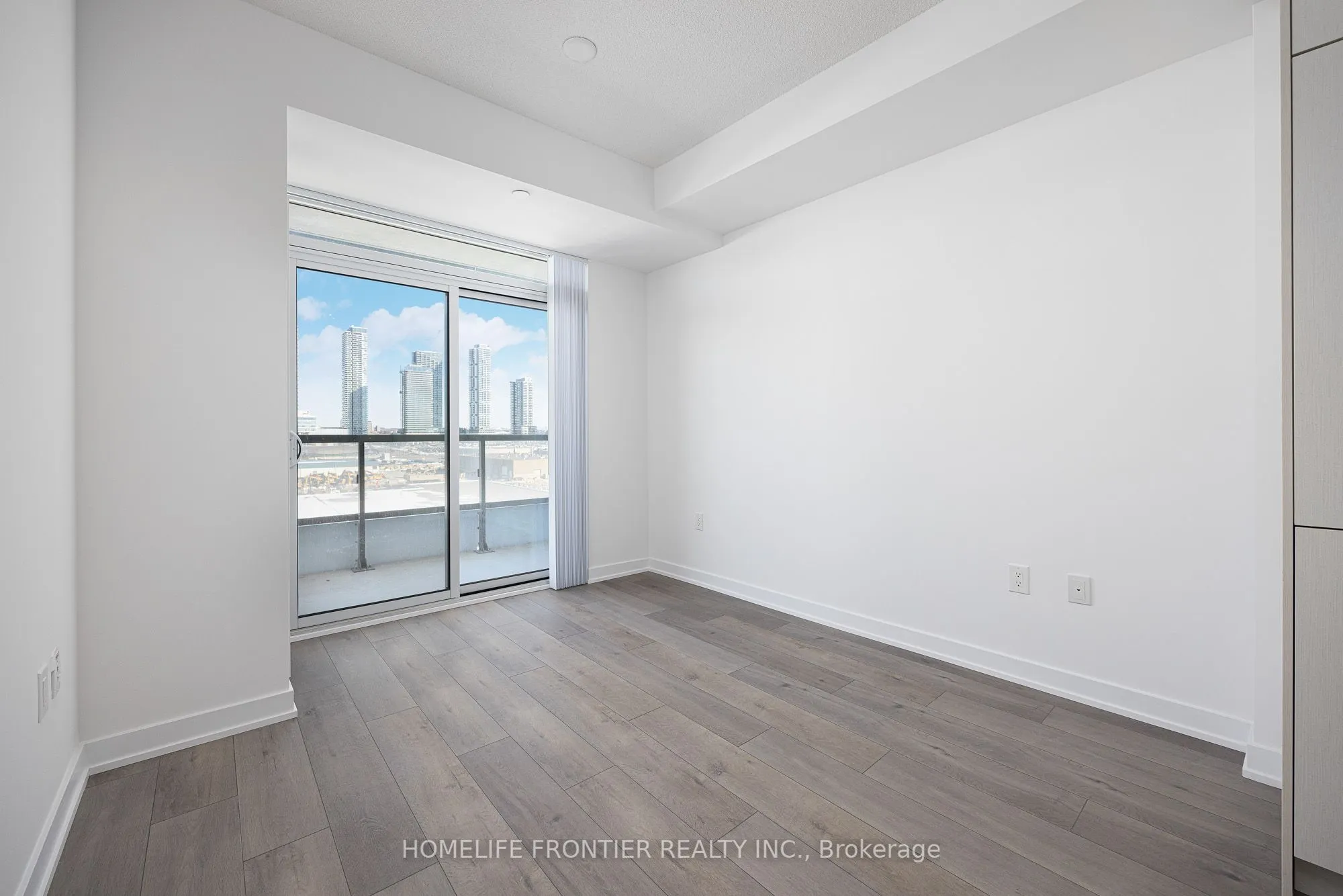 38 Honey Crisp Crescent, #819