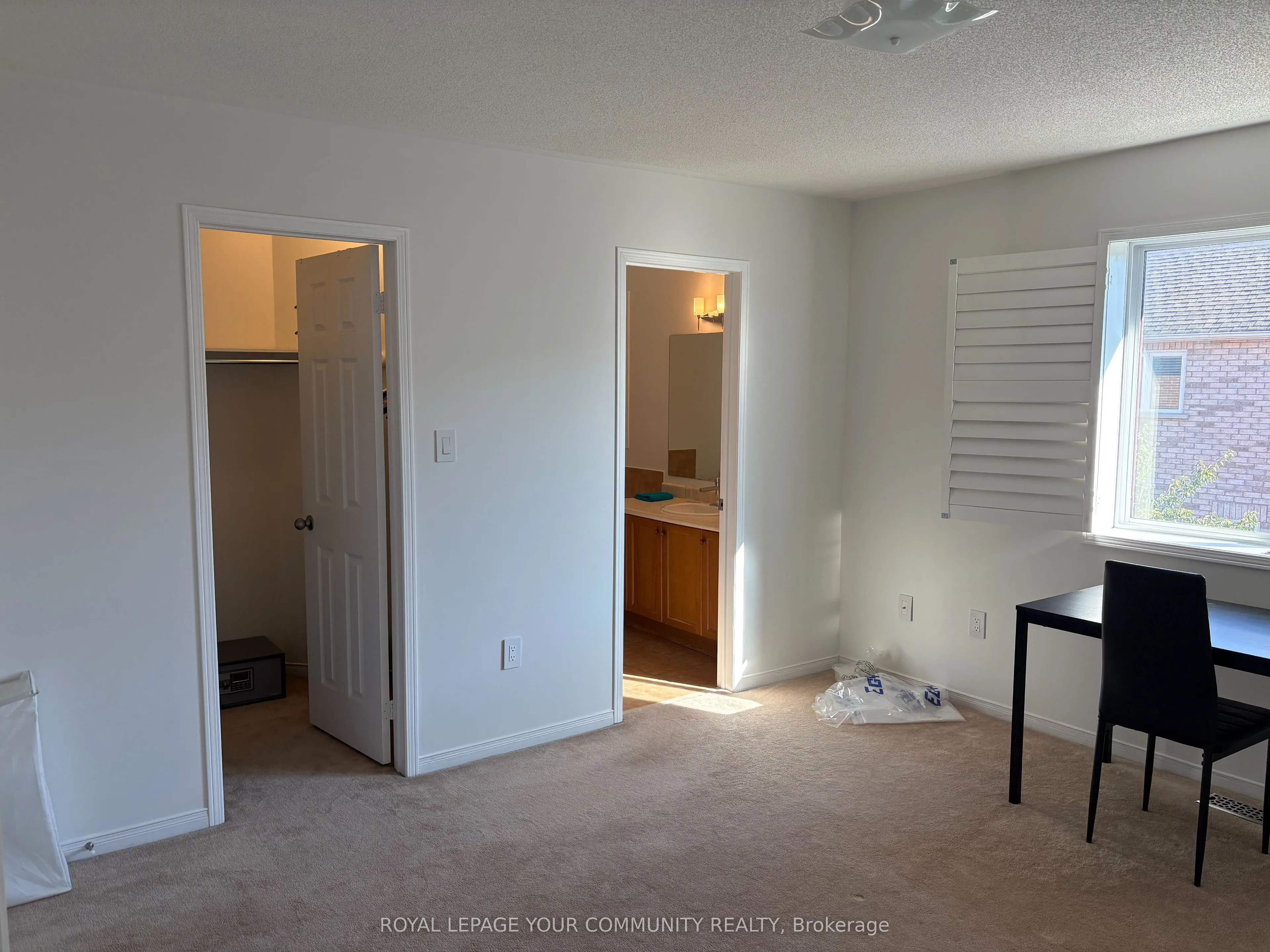 146 Hollywood Hill Circle