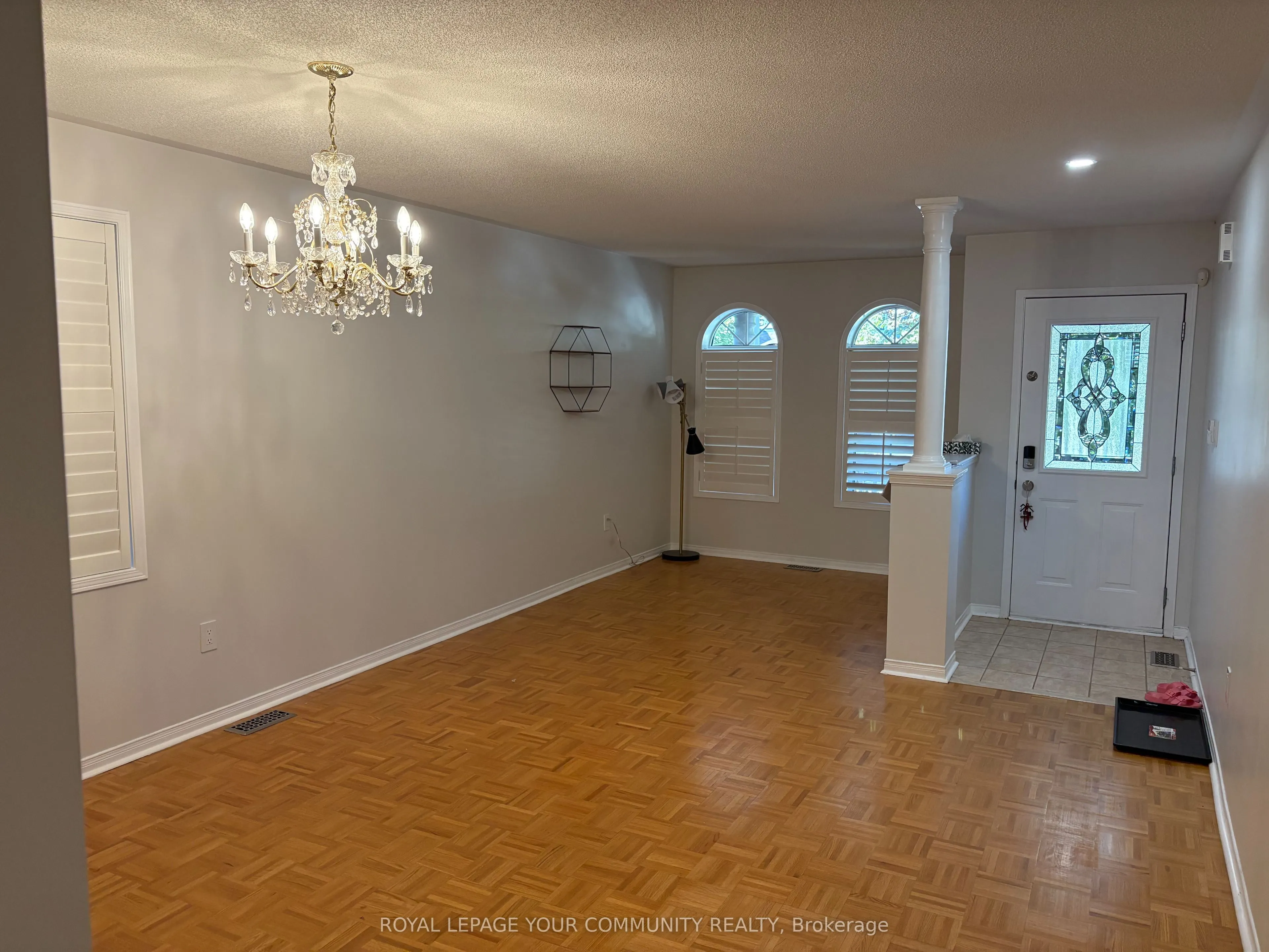 146 Hollywood Hill Circle