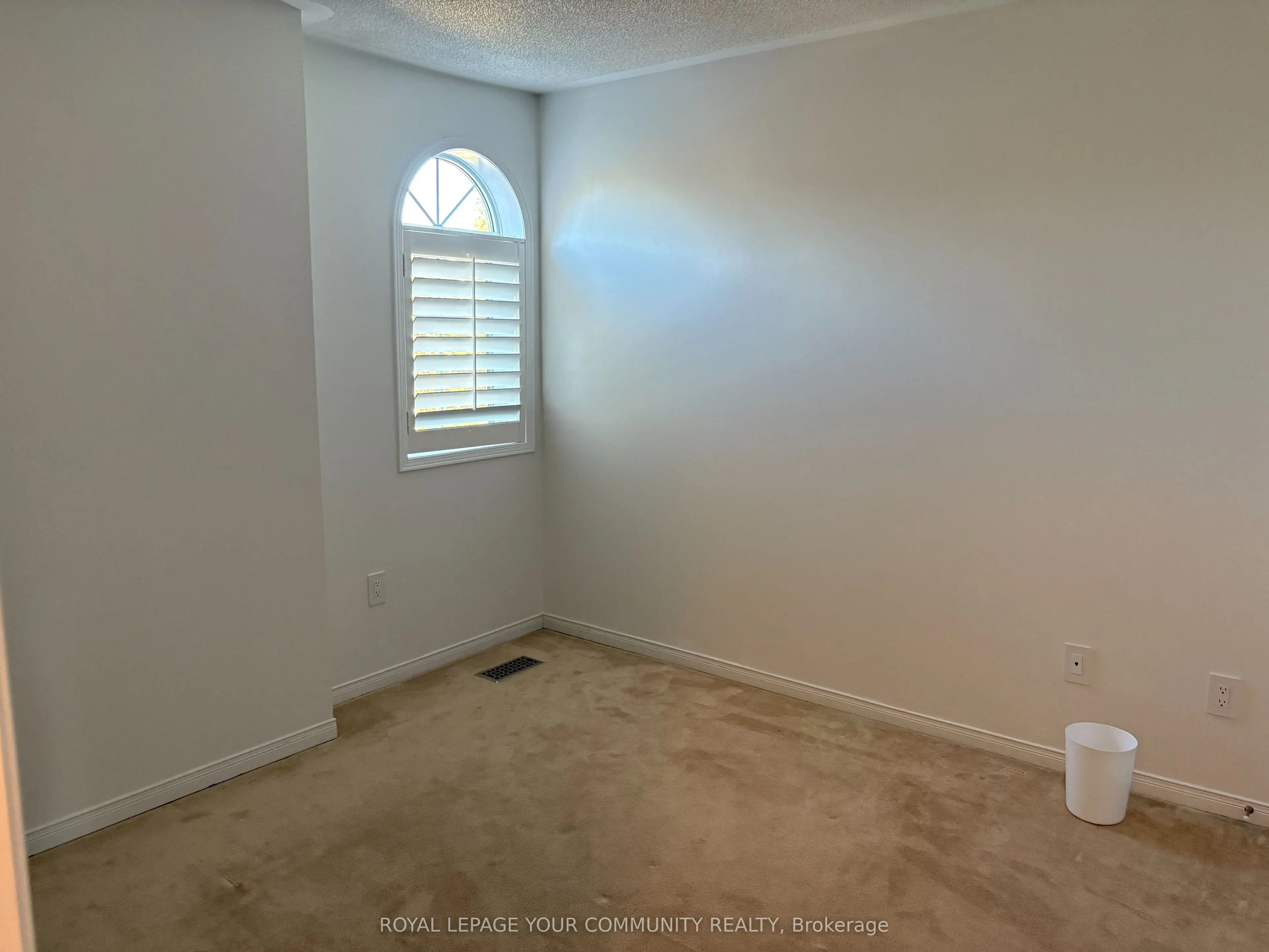 146 Hollywood Hill Circle