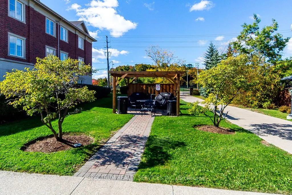9519 Keele Street, #6