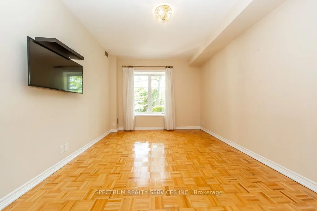 9519 Keele Street, #6