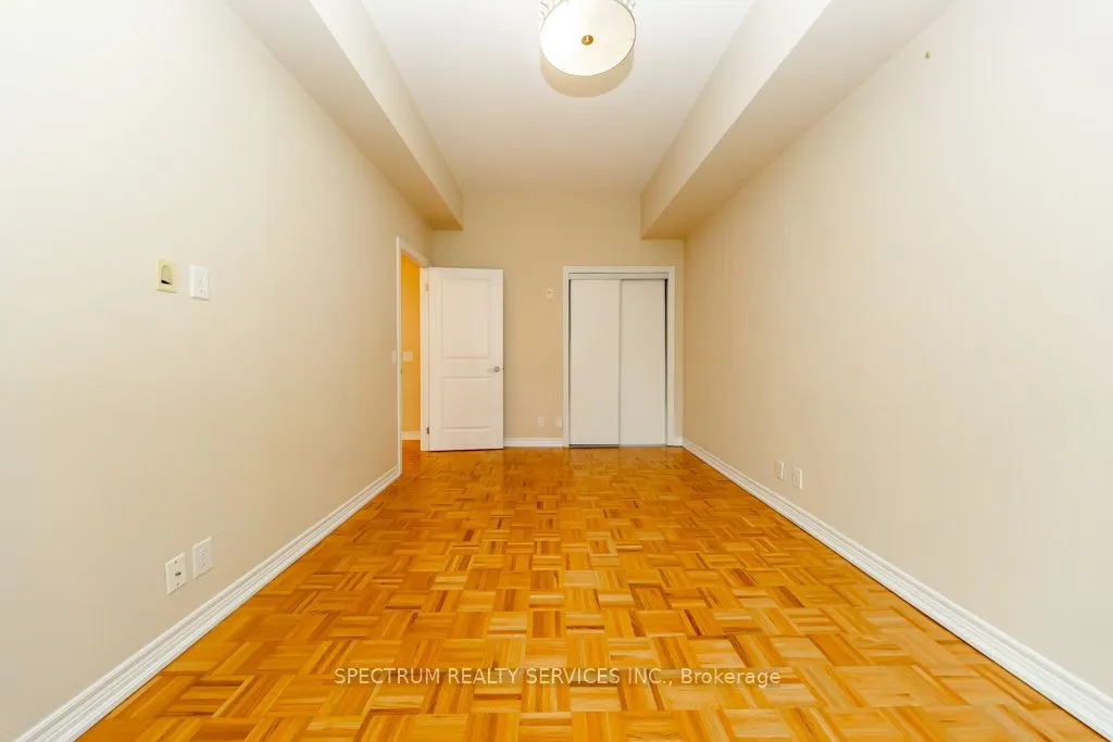 9519 Keele Street, #6