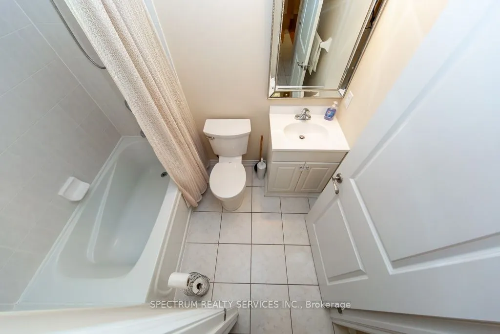 9519 Keele Street, #6