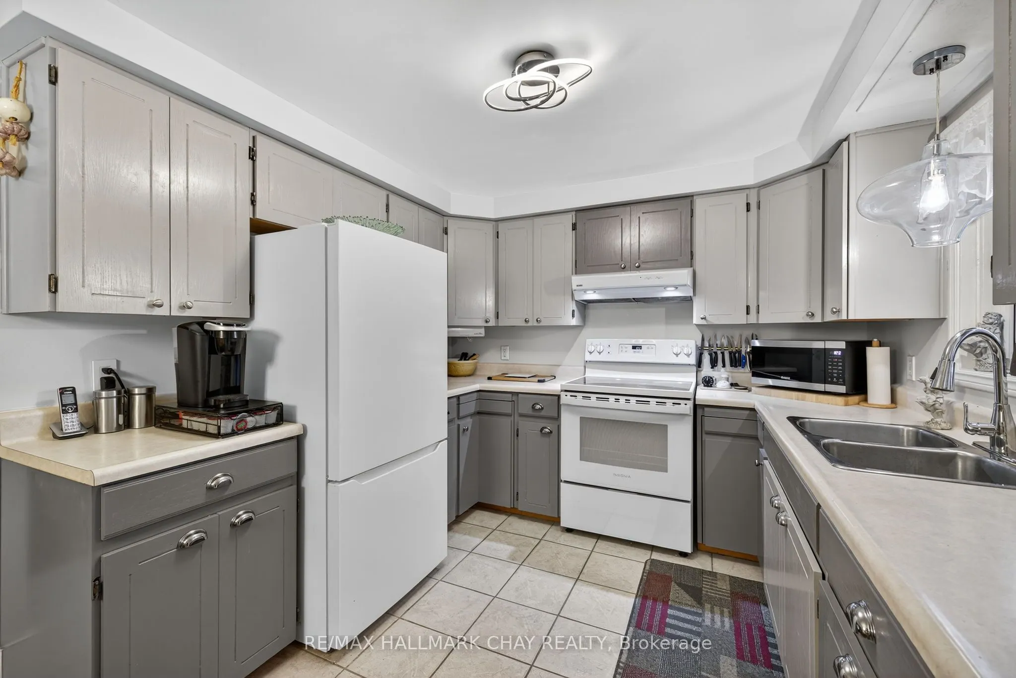 72 Tecumseth Pines Drive