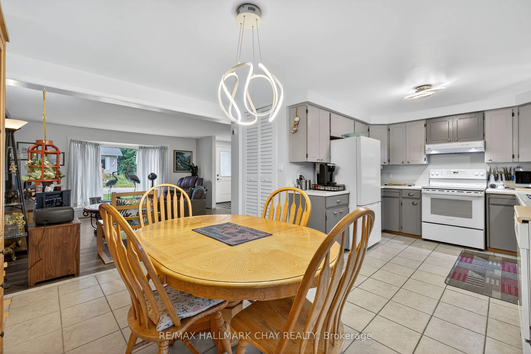 72 Tecumseth Pines Drive